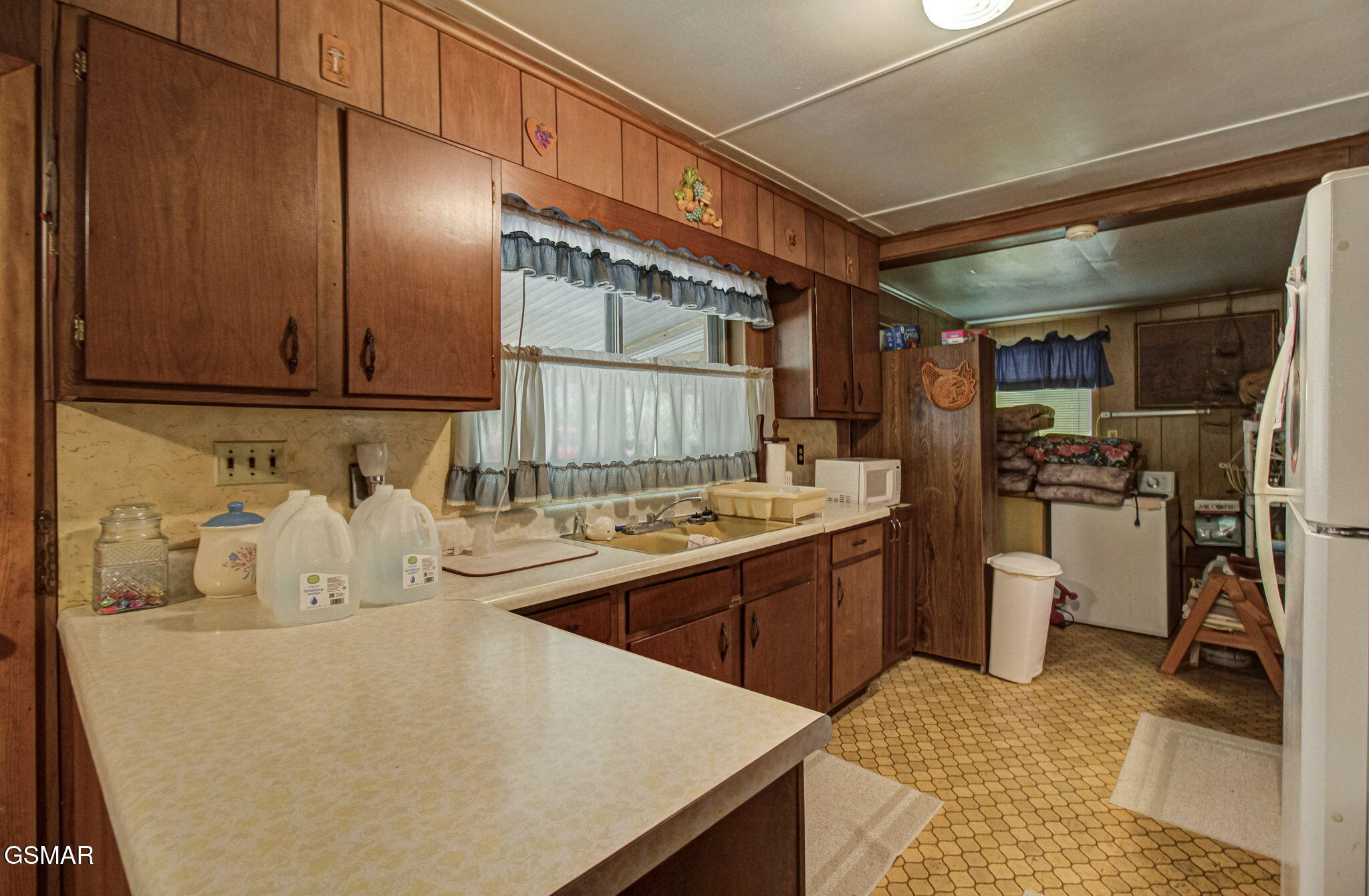1909 Cheyene Trail Dandridge TN 37725