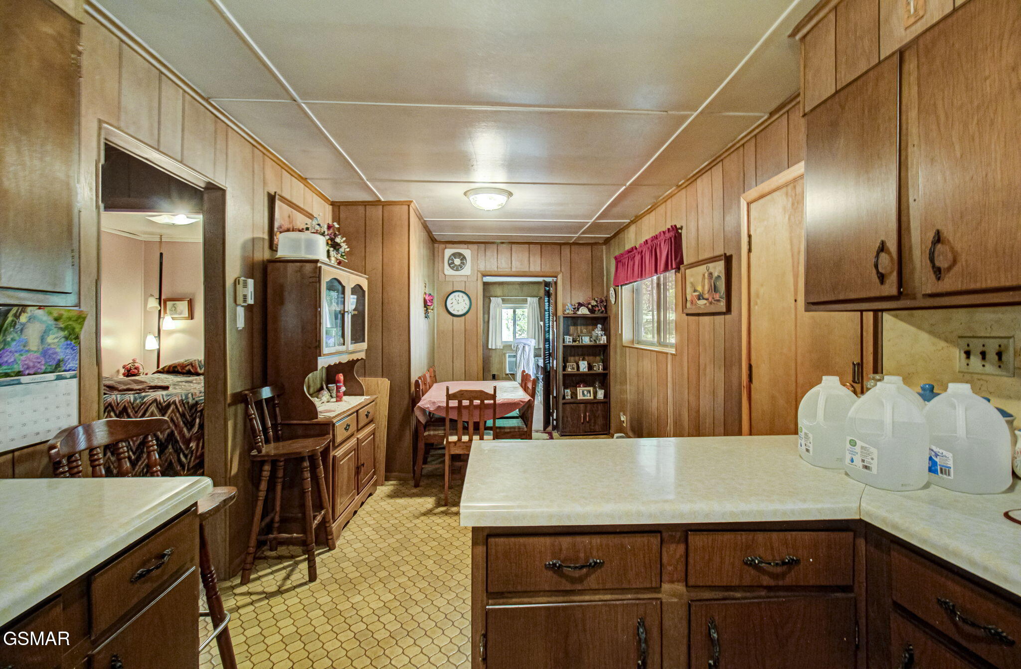 1909 Cheyene Trail Dandridge TN 37725