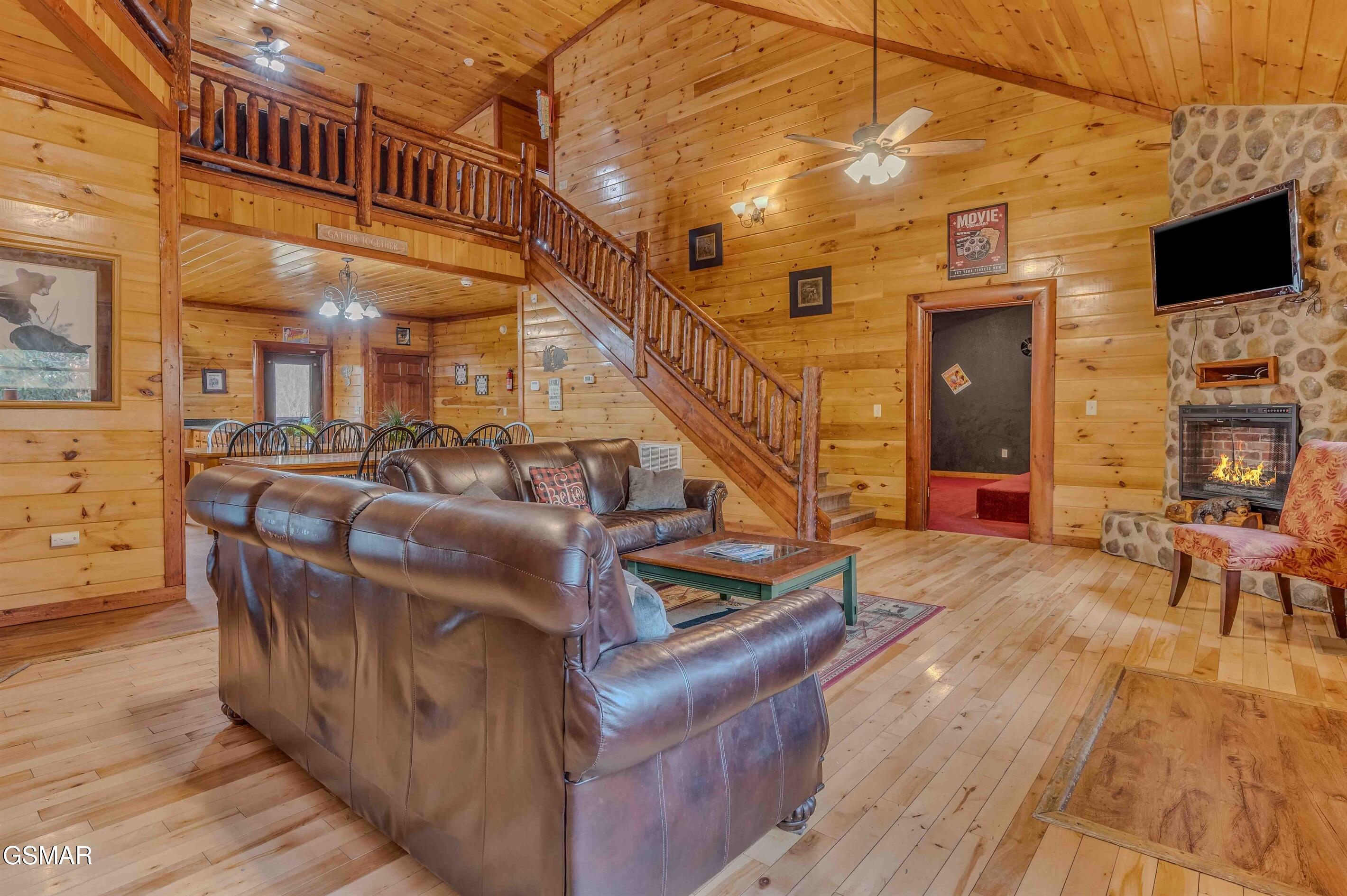 213 222223 Amet Way Cosby TN 37722