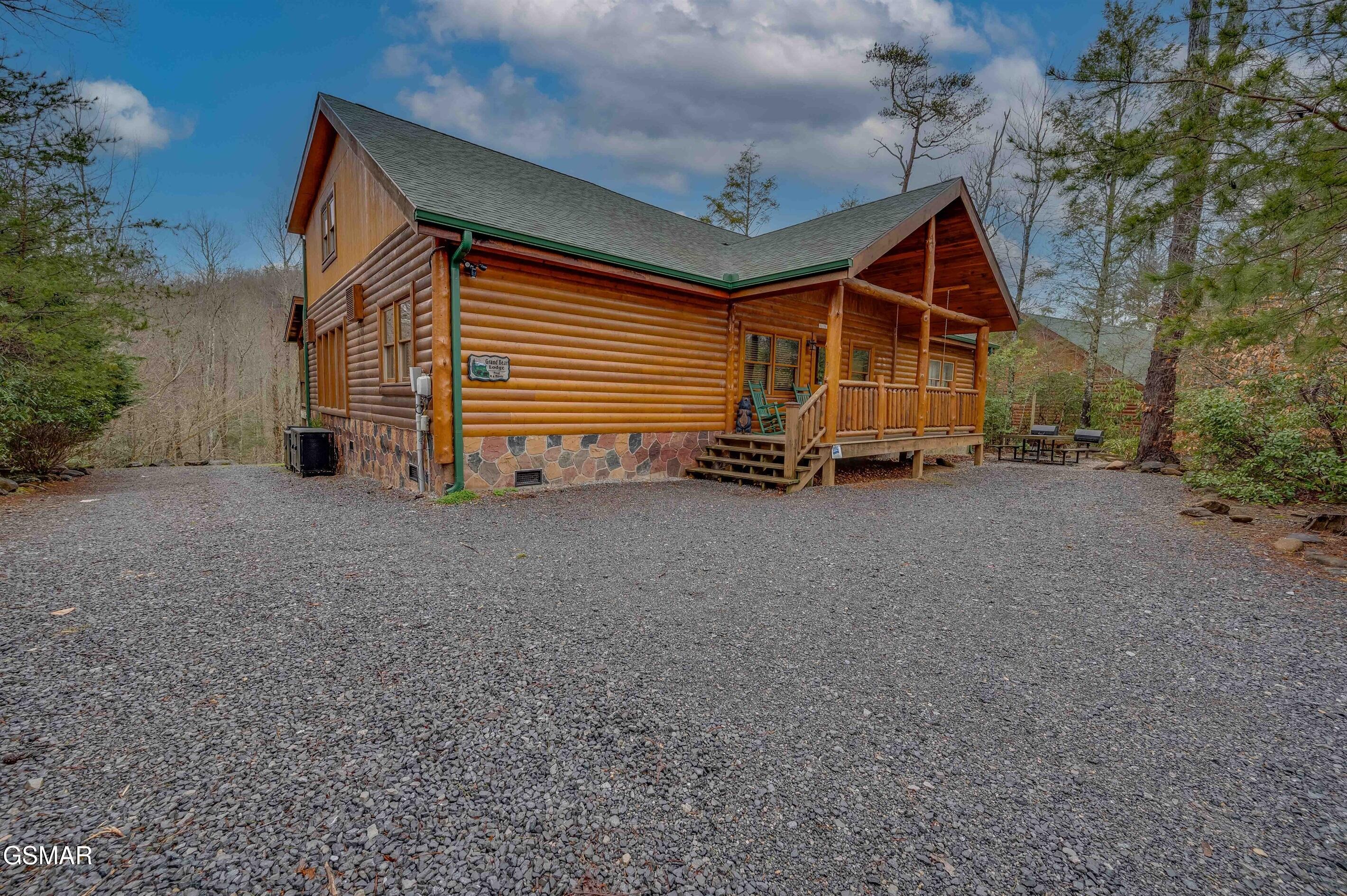 213 222223 Amet Way Cosby TN 37722