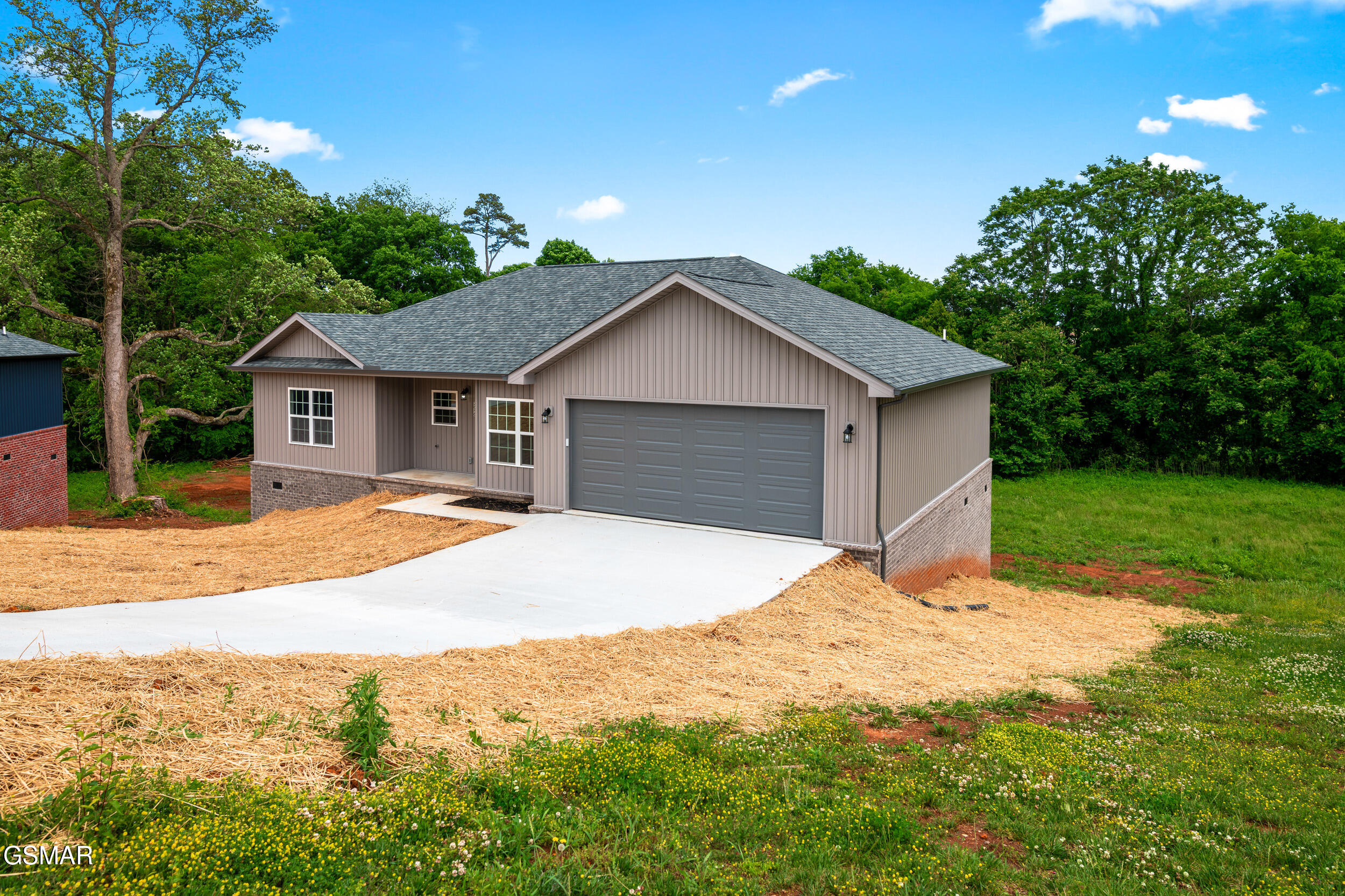 2050 Kings View Loop Seymour TN 37865