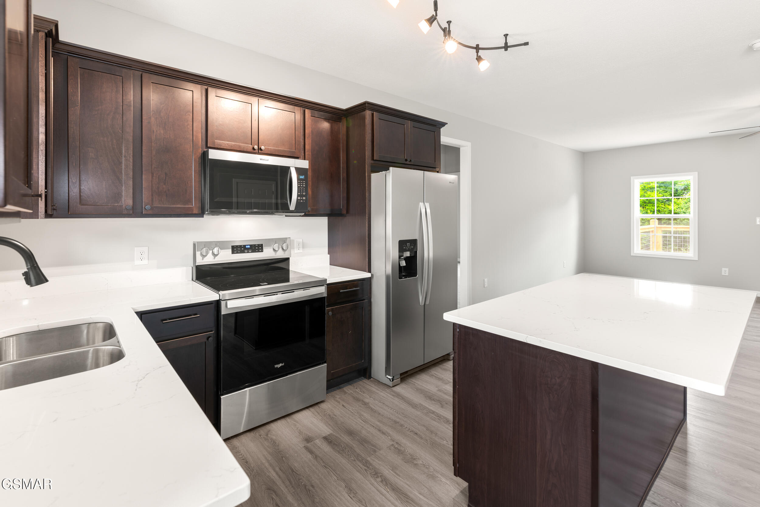 2050 Kings View Loop Seymour TN 37865
