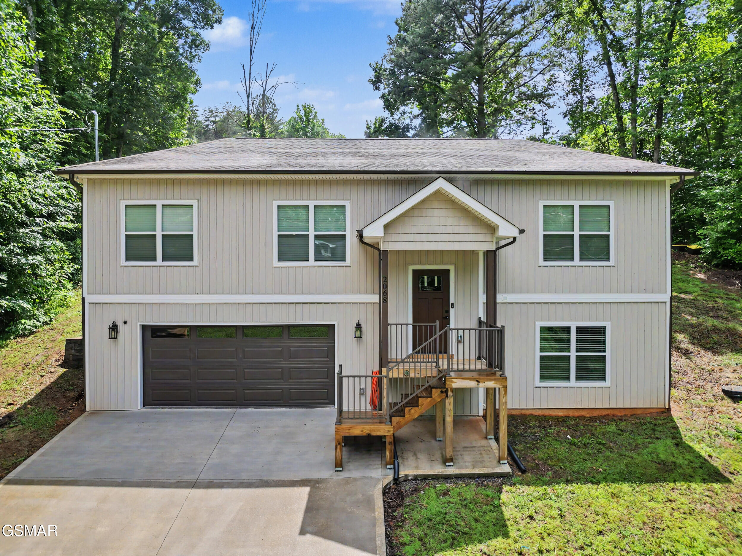 2068 Highpoint Lane Sevierville TN 37876