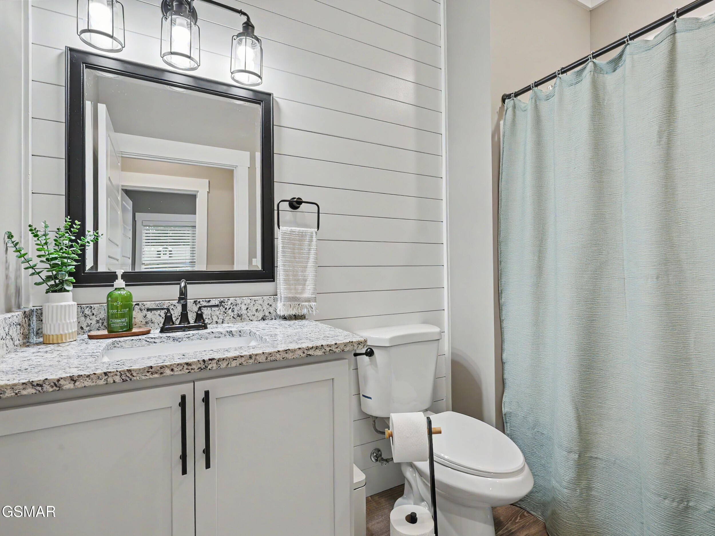 2068 Highpoint Lane Sevierville TN 37876