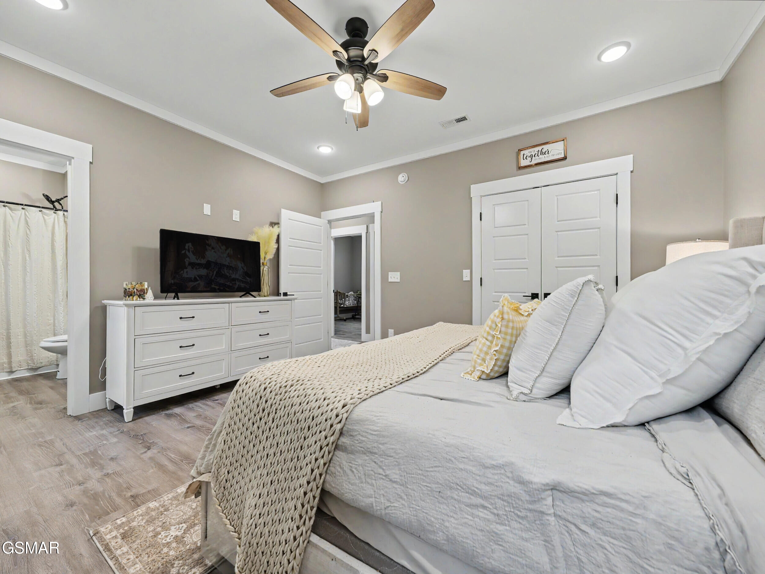 2068 Highpoint Lane Sevierville TN 37876