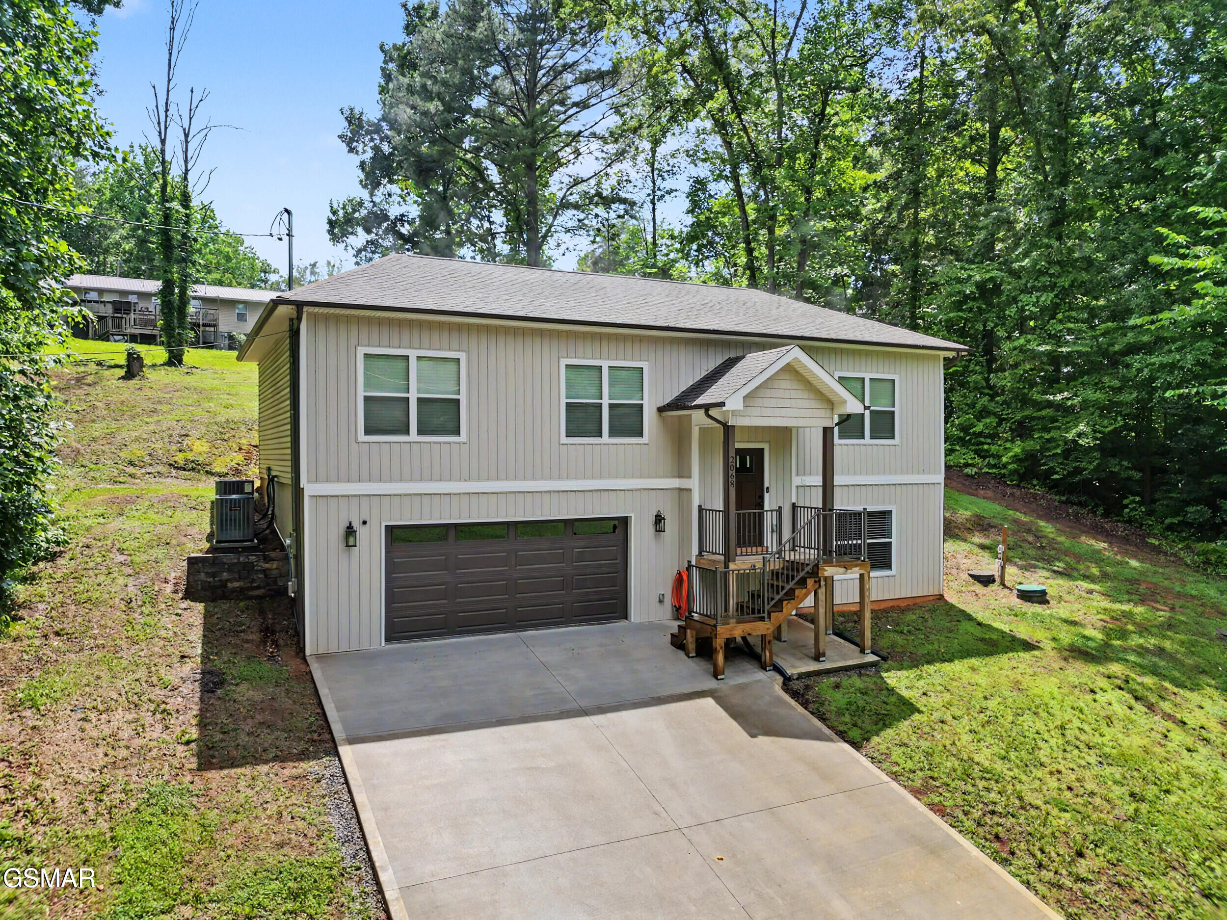 2068 Highpoint Lane Sevierville TN 37876