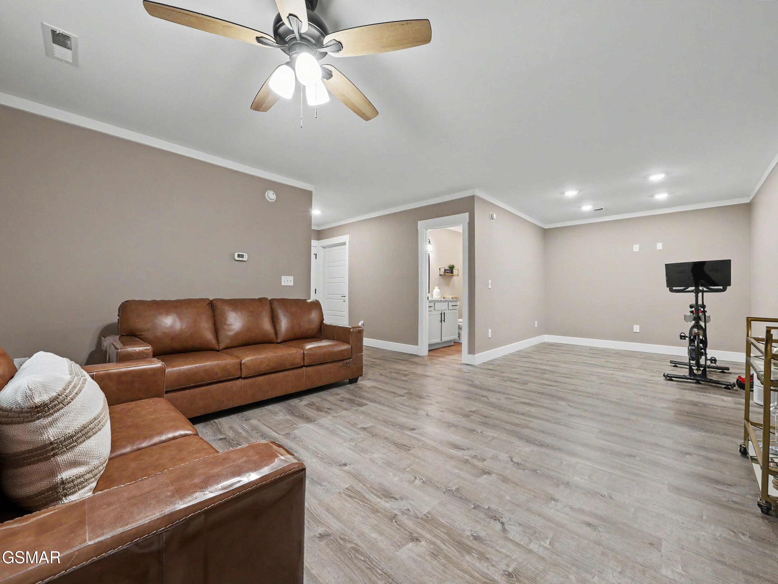 2068 Highpoint Lane Sevierville TN 37876