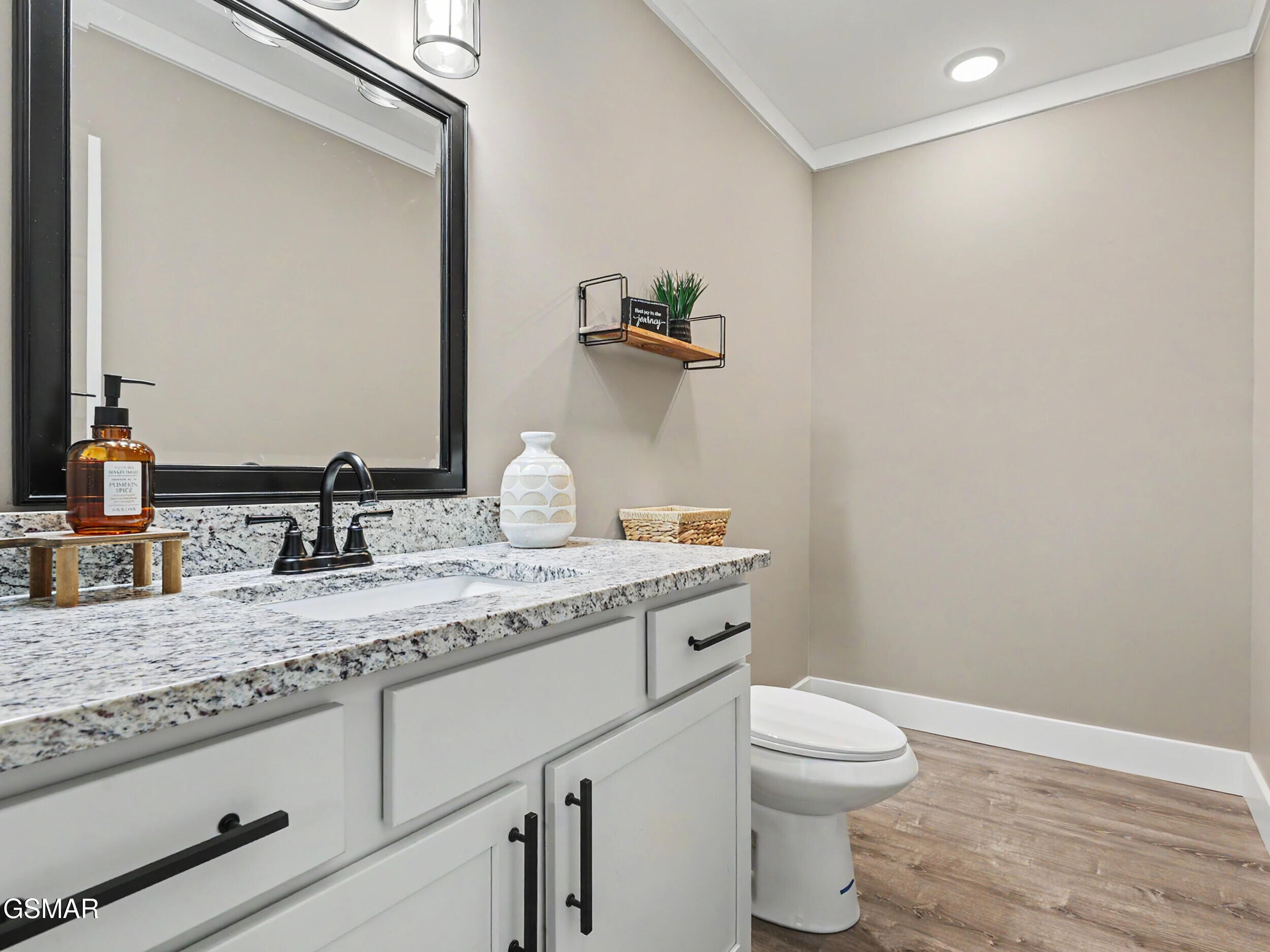 2068 Highpoint Lane Sevierville TN 37876