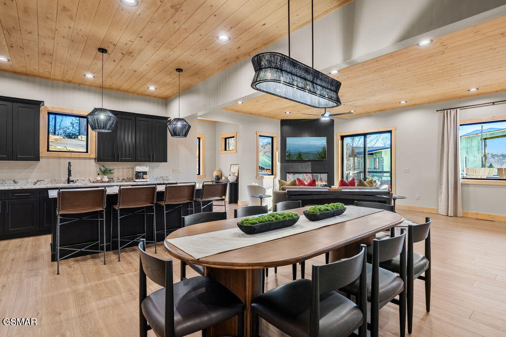 2221 Legend Drive Sevierville TN 37876