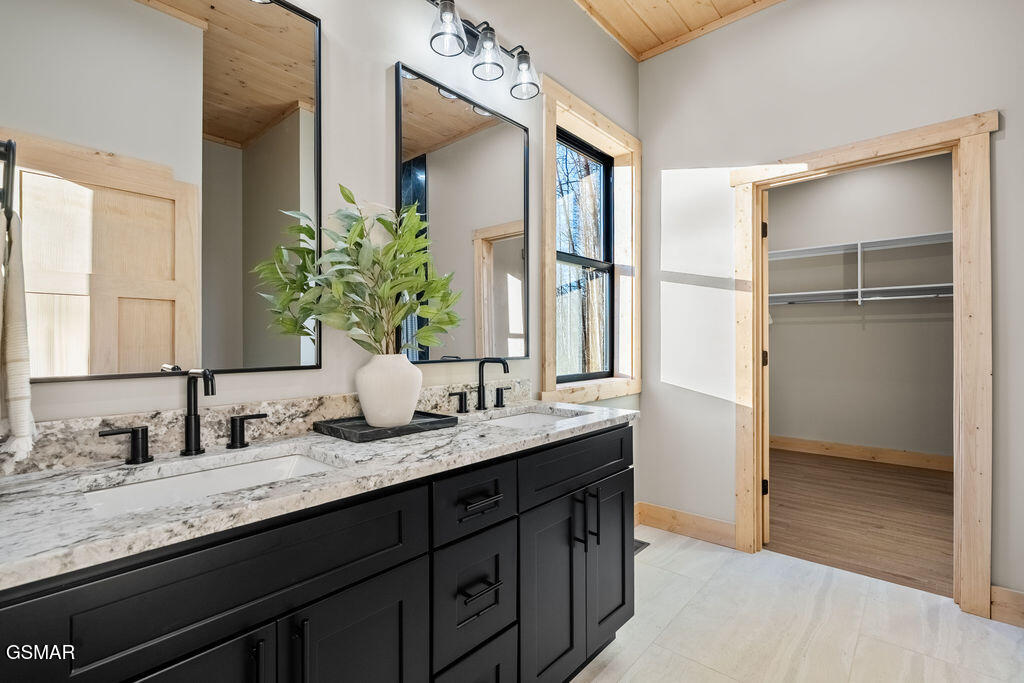 2221 Legend Drive Sevierville TN 37876