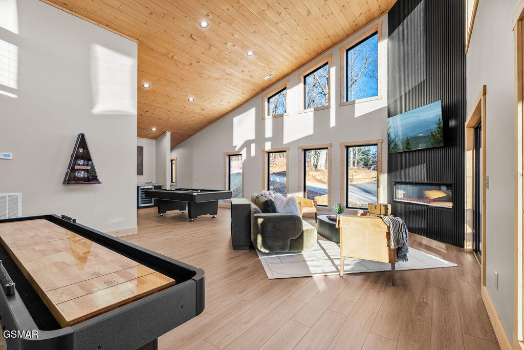 2221 Legend Drive Sevierville TN 37876