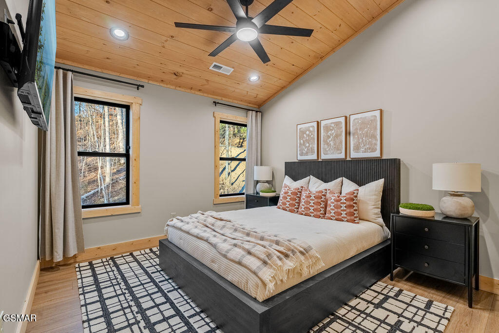 2221 Legend Drive Sevierville TN 37876