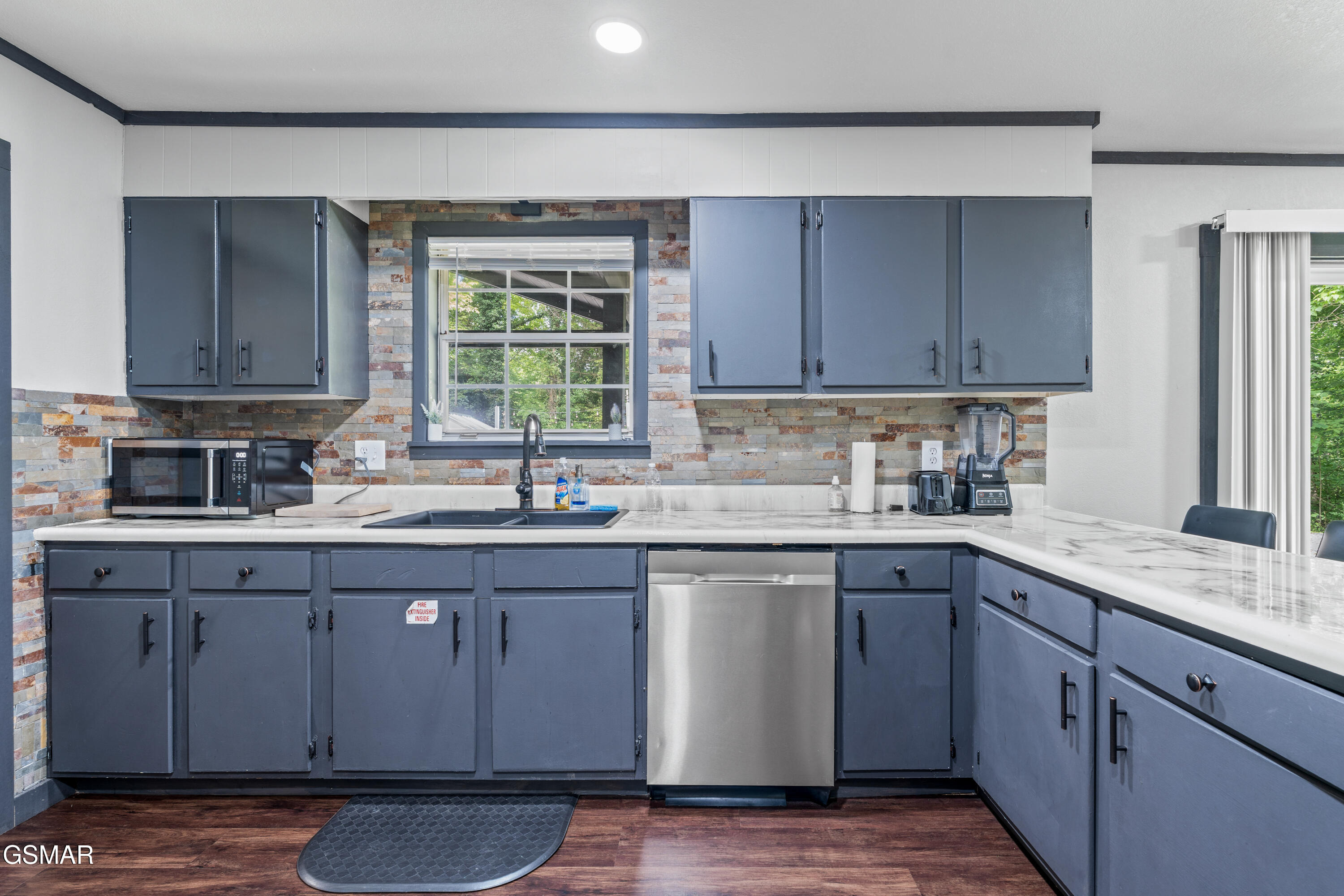 2349 Scenic Loop Road Pigeon Forge TN 37863