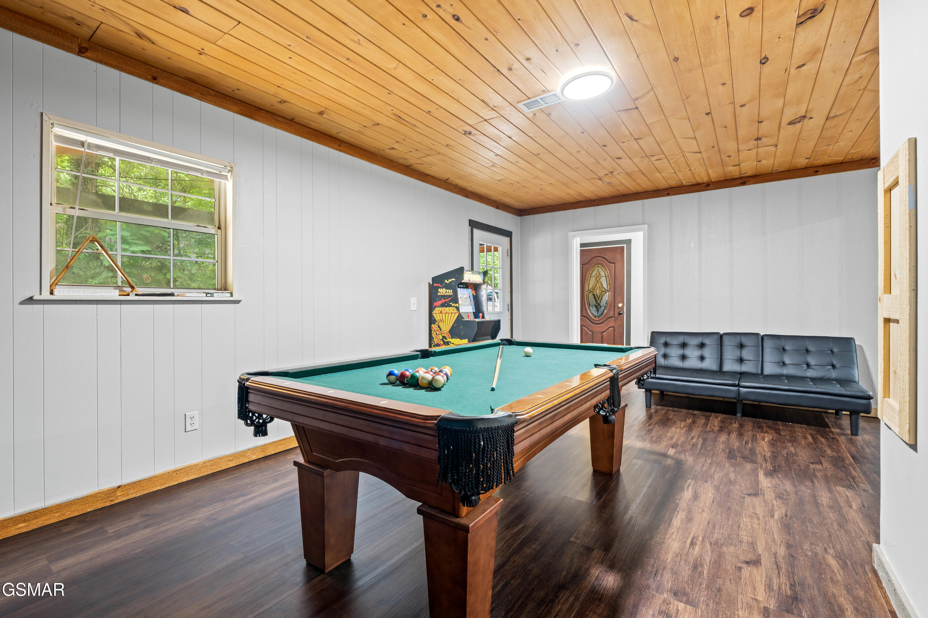 2349 Scenic Loop Road Pigeon Forge TN 37863