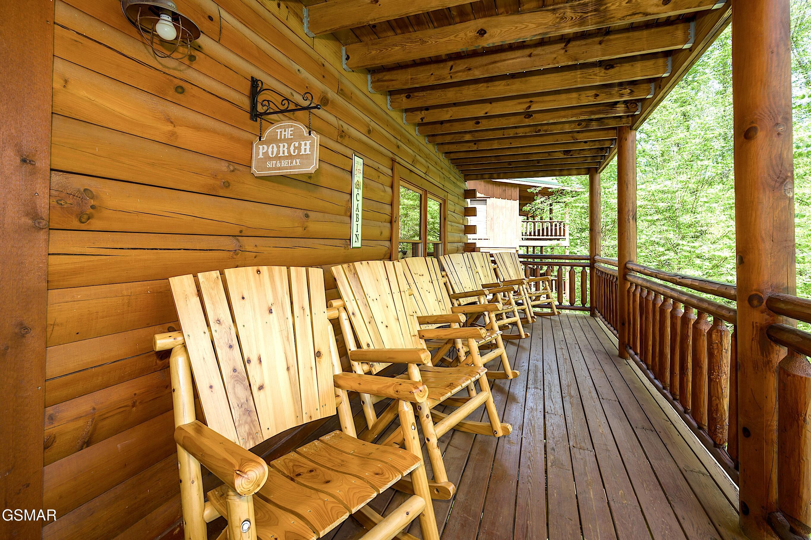 4319 Forest Ridge Way Pigeon Forge TN 37863