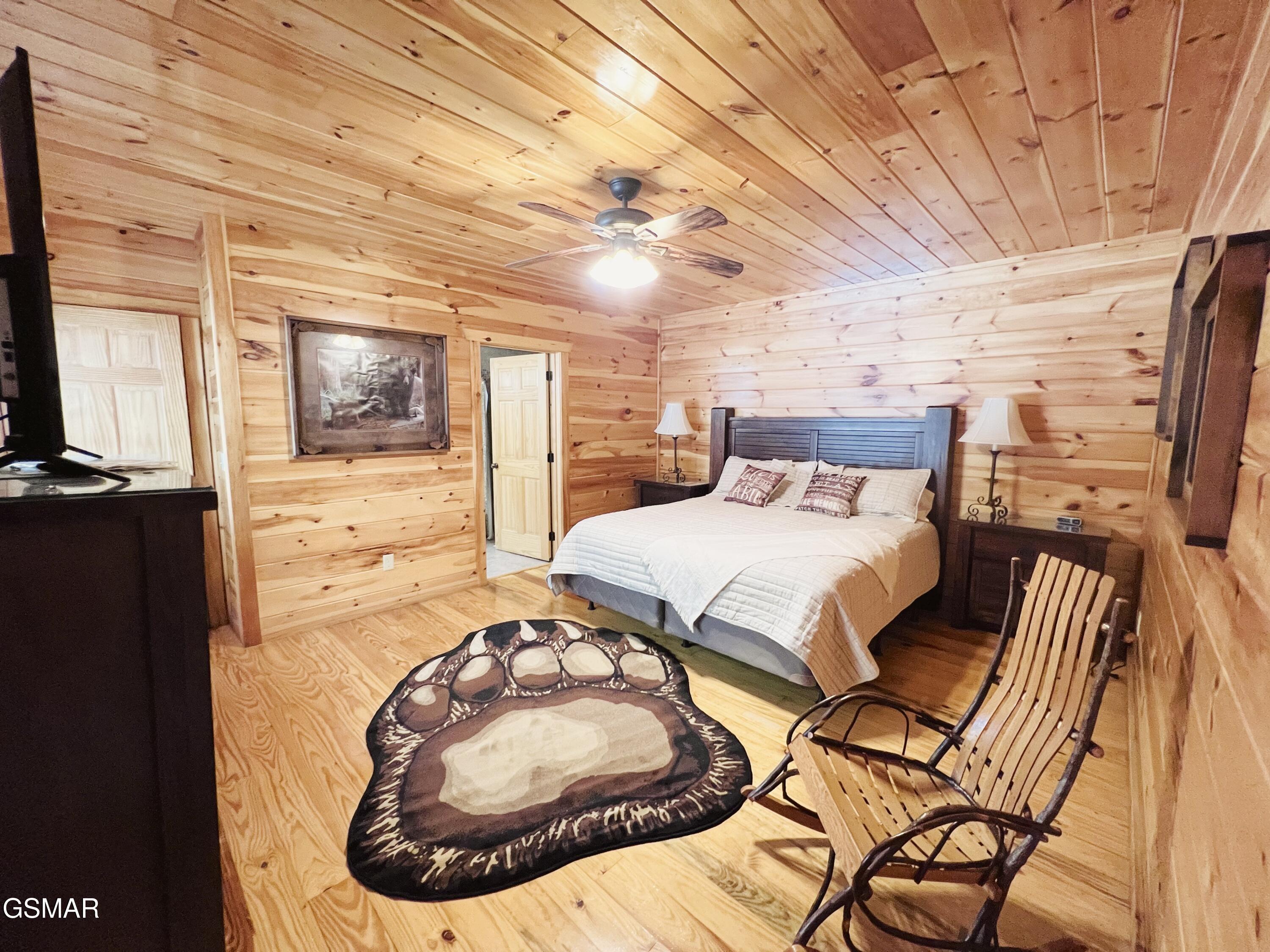 4319 Forest Ridge Way Pigeon Forge TN 37863