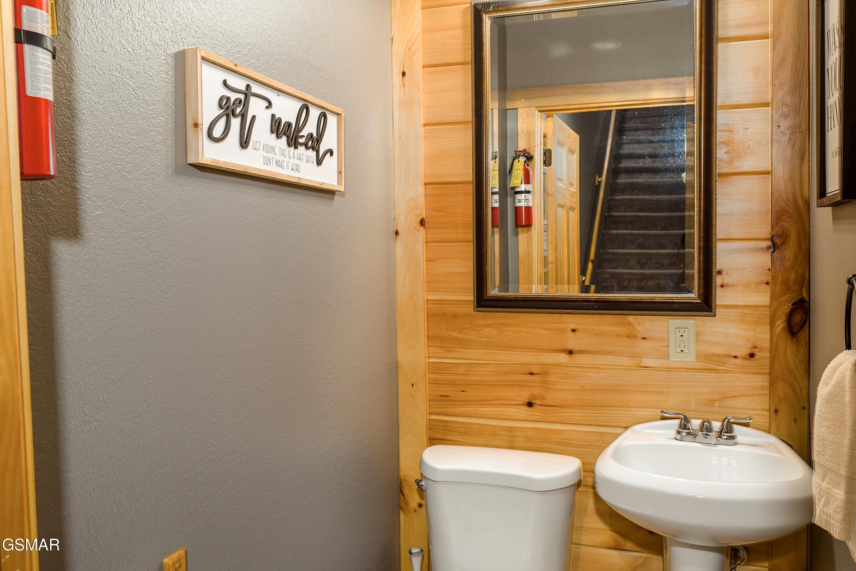 4319 Forest Ridge Way Pigeon Forge TN 37863