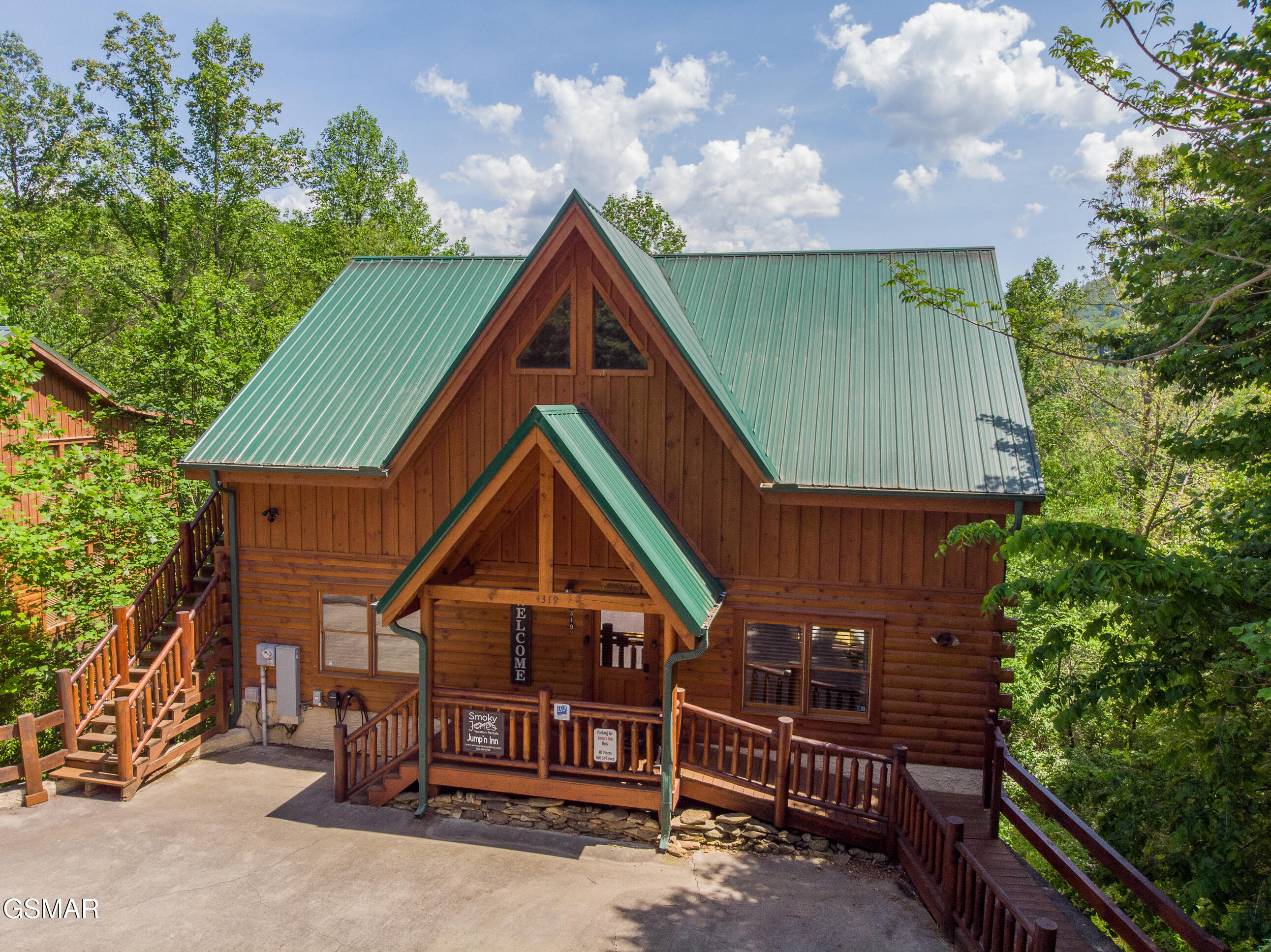 4319 Forest Ridge Way Pigeon Forge TN 37863