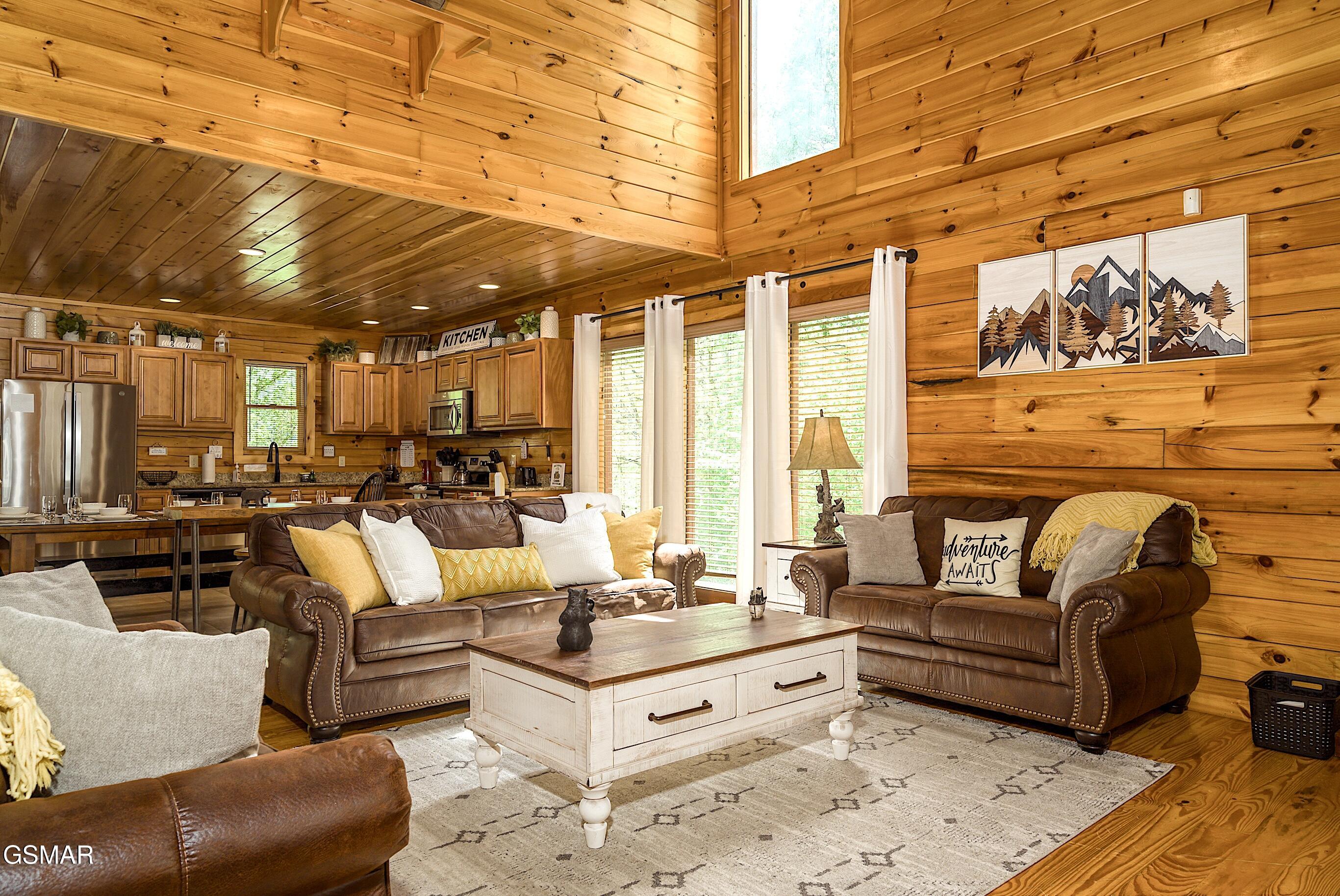 4319 Forest Ridge Way Pigeon Forge TN 37863