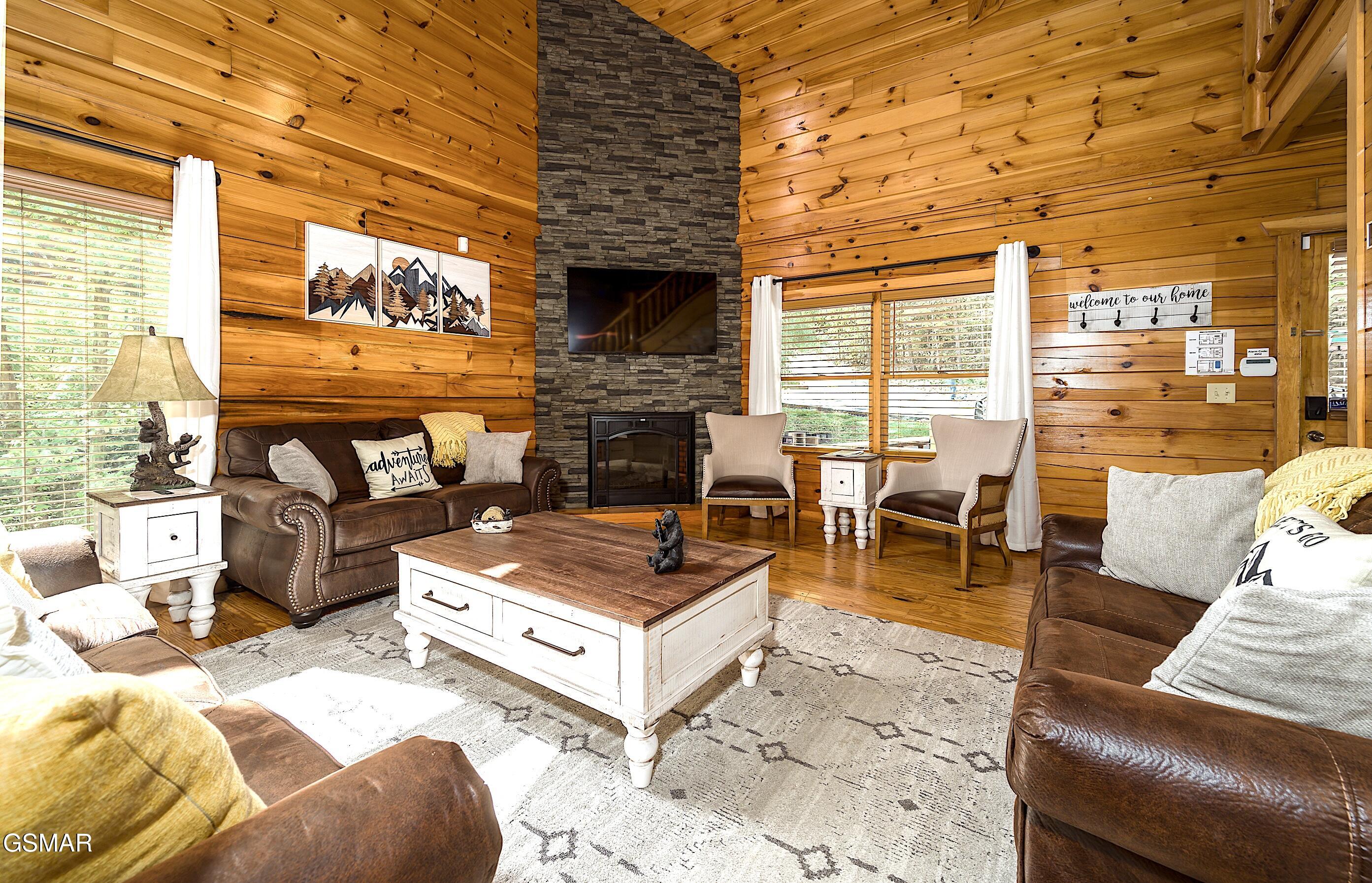 4319 Forest Ridge Way Pigeon Forge TN 37863