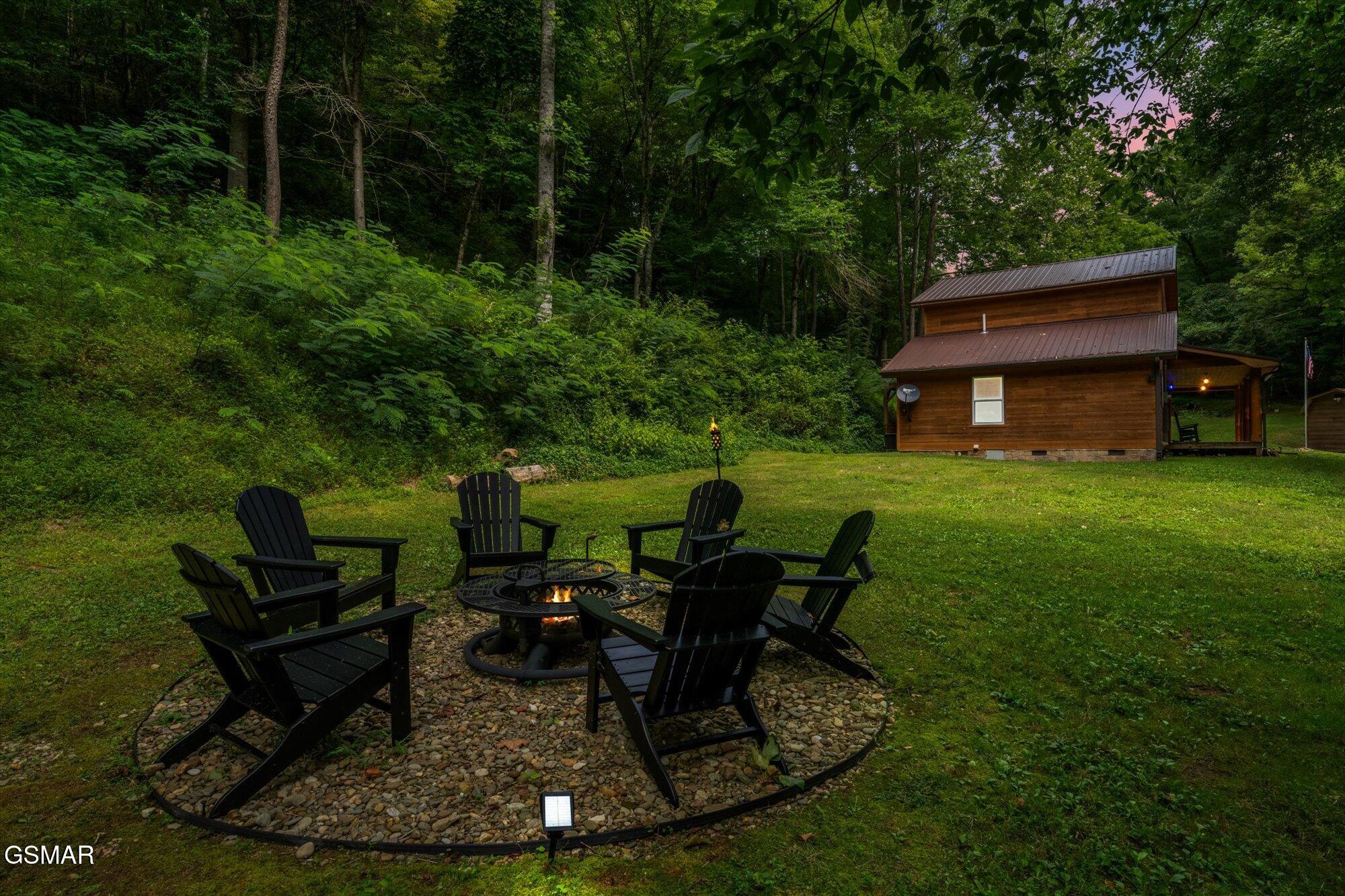 3616 Henry Town Road Sevierville TN 37876