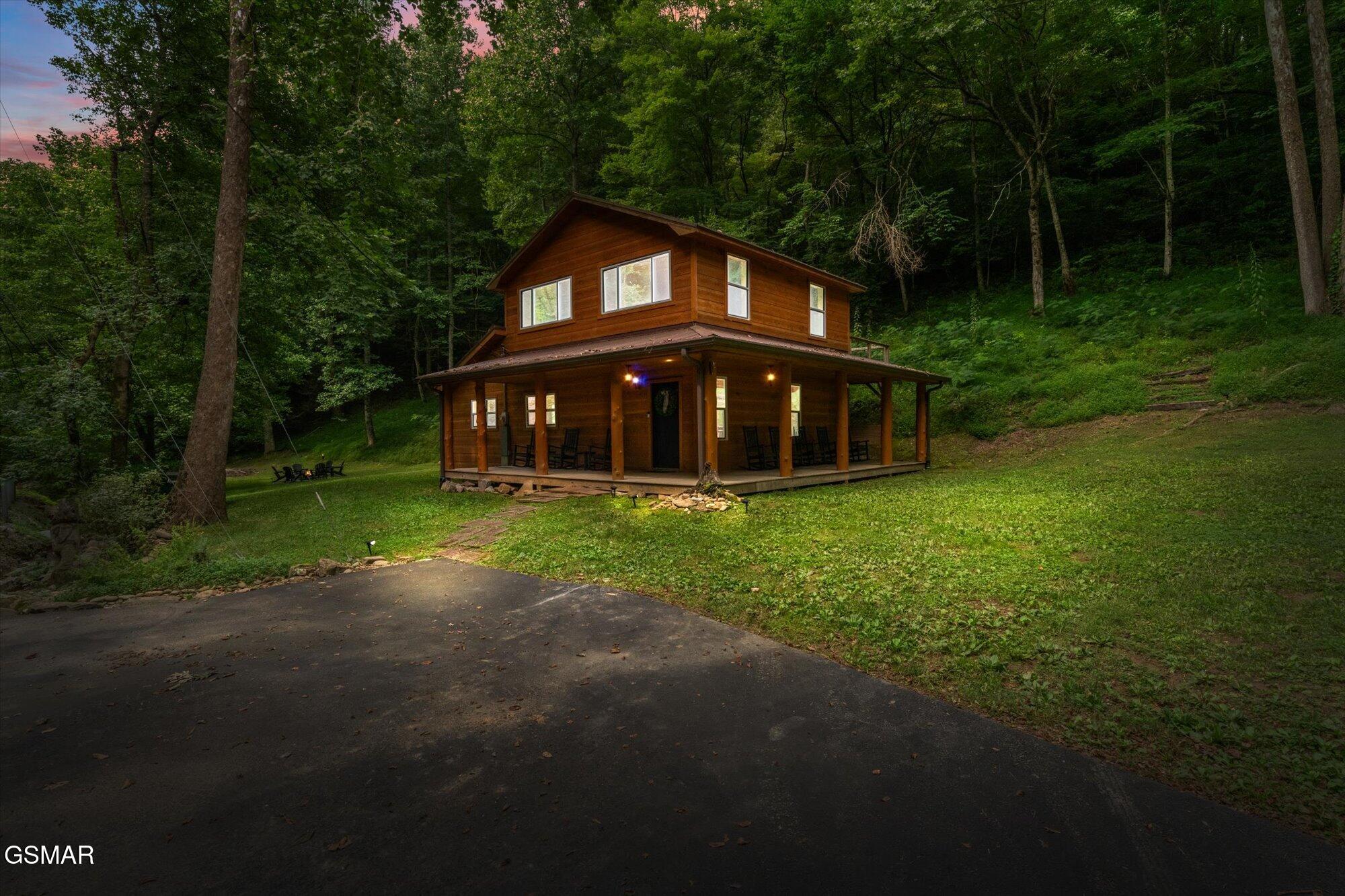3616 Henry Town Road Sevierville TN 37876