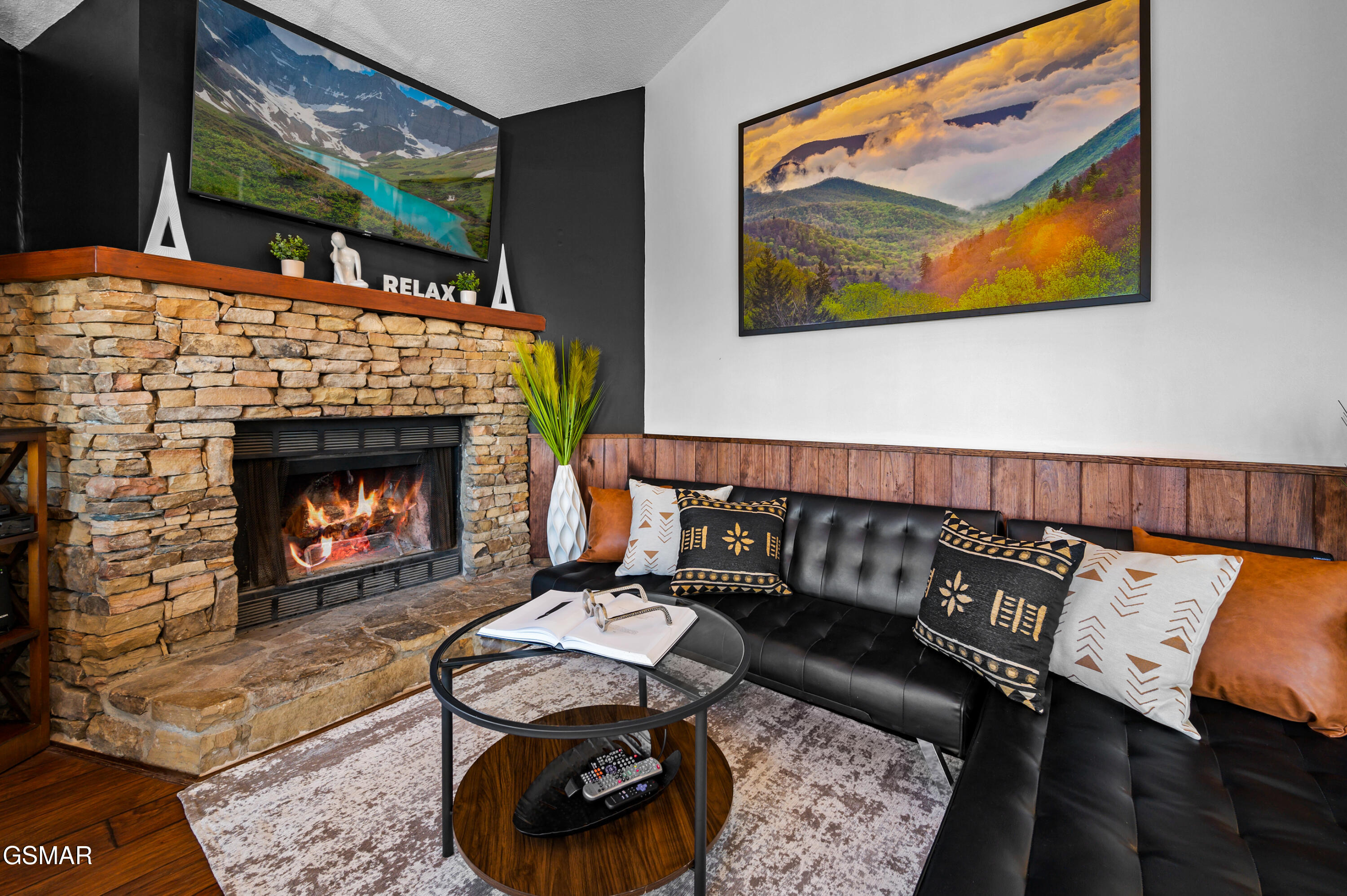 1048 E Foothills Drive Gatlinburg TN 37738
