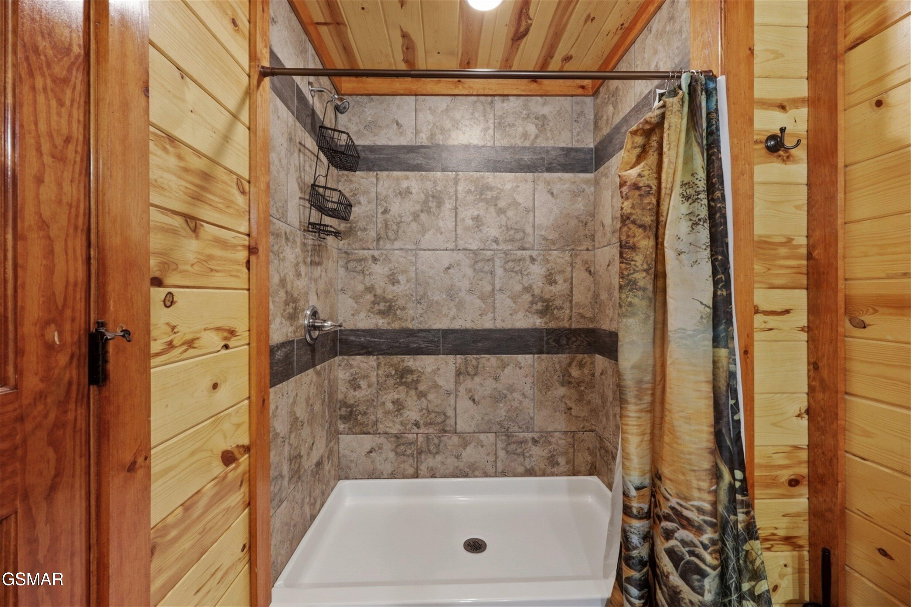 2313 Boulder Way Sevierville TN 37862