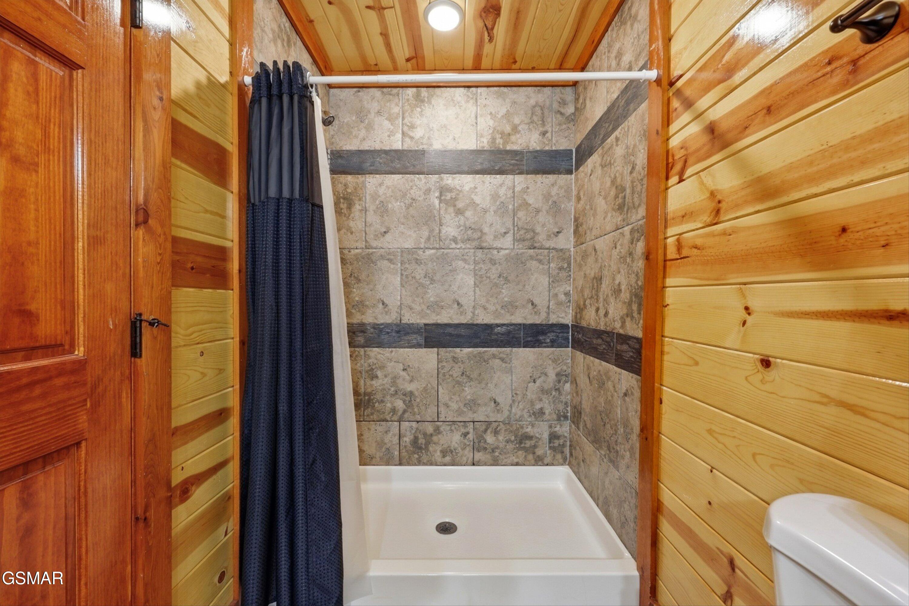 2313 Boulder Way Sevierville TN 37862