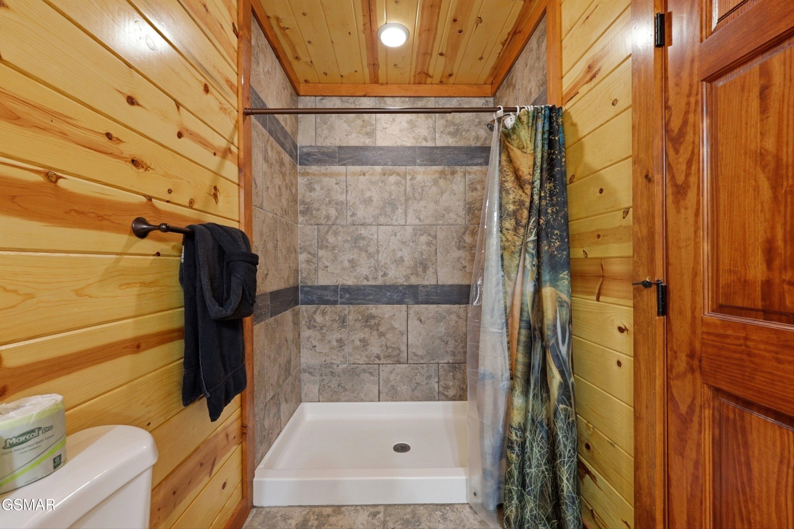 2313 Boulder Way Sevierville TN 37862
