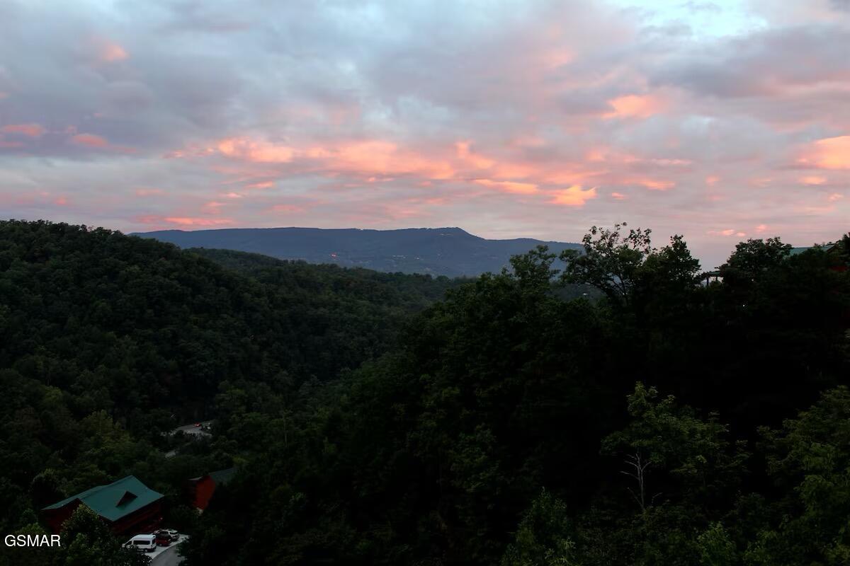 2313 Boulder Way Sevierville TN 37862
