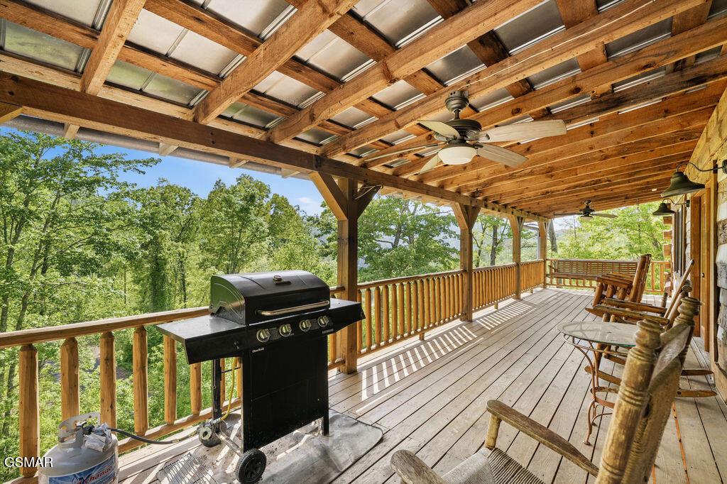 302 Beech Branch Road Gatlinburg TN 37738