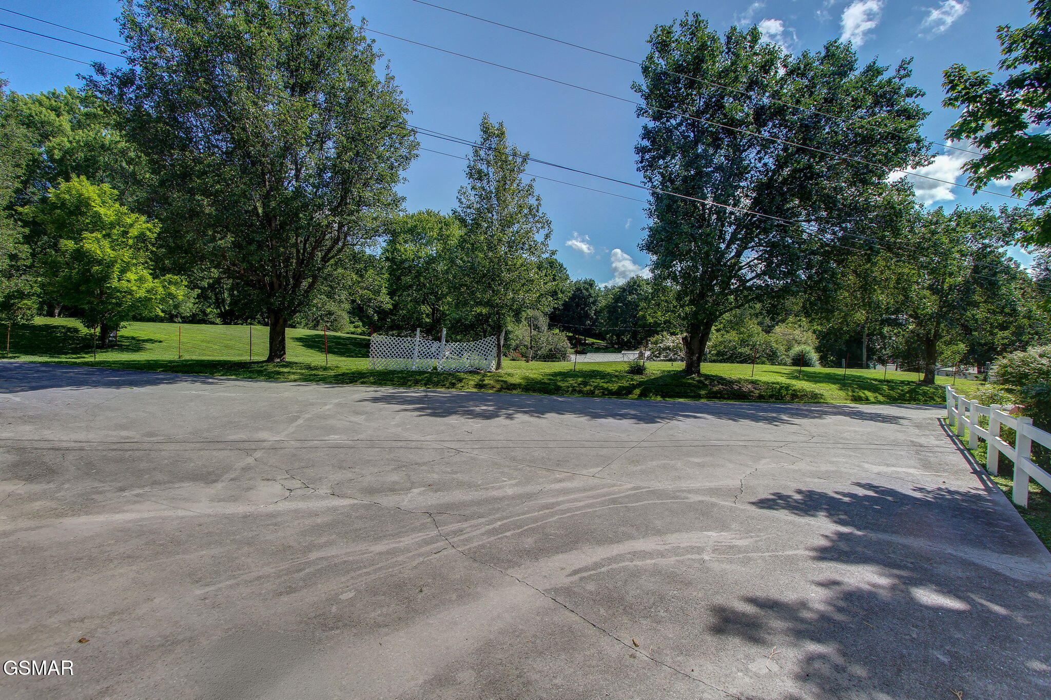13390 Chapman Highway Seymour TN 37865