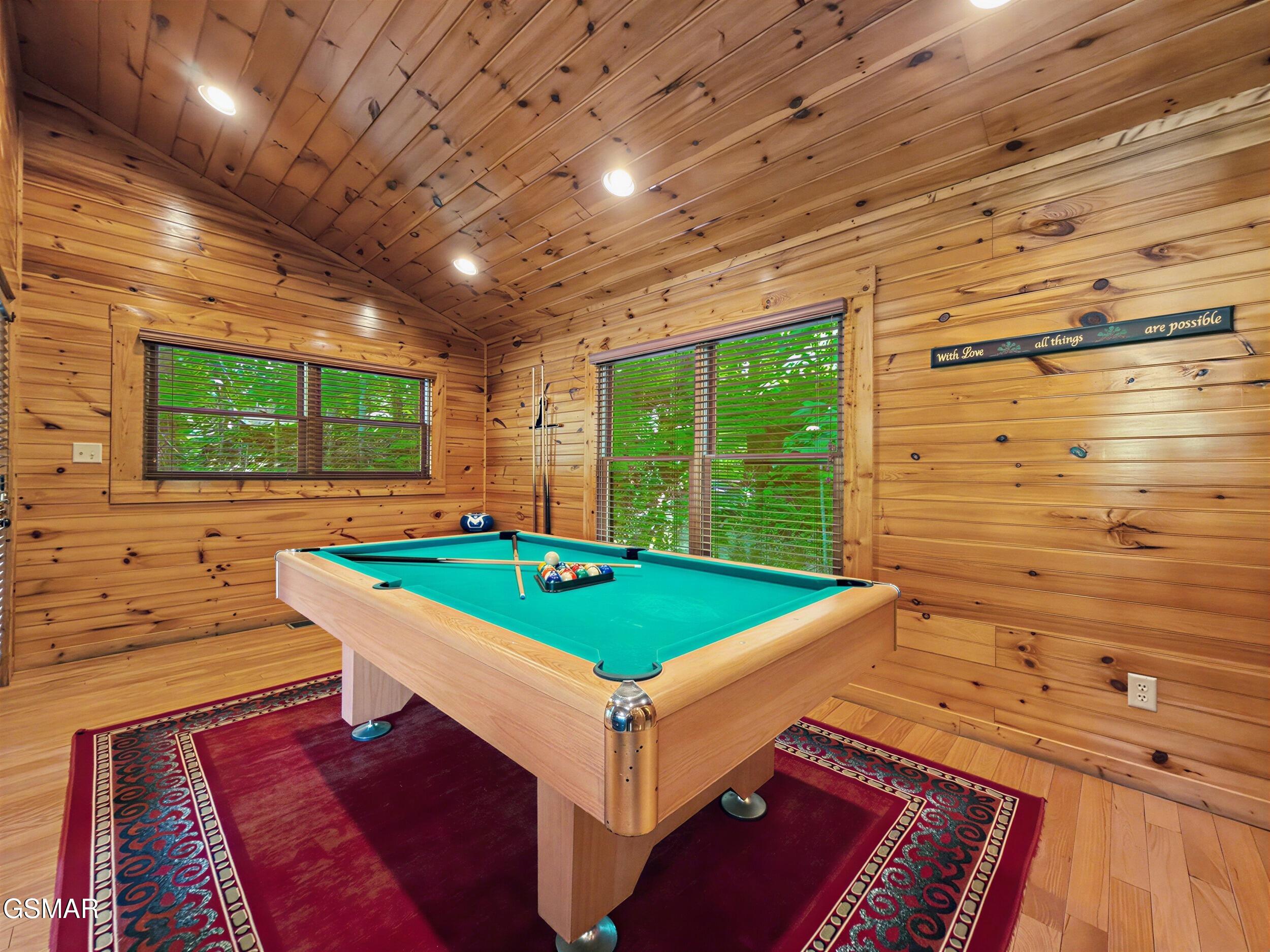 816 Spirit Loop Way Gatlinburg TN 37738