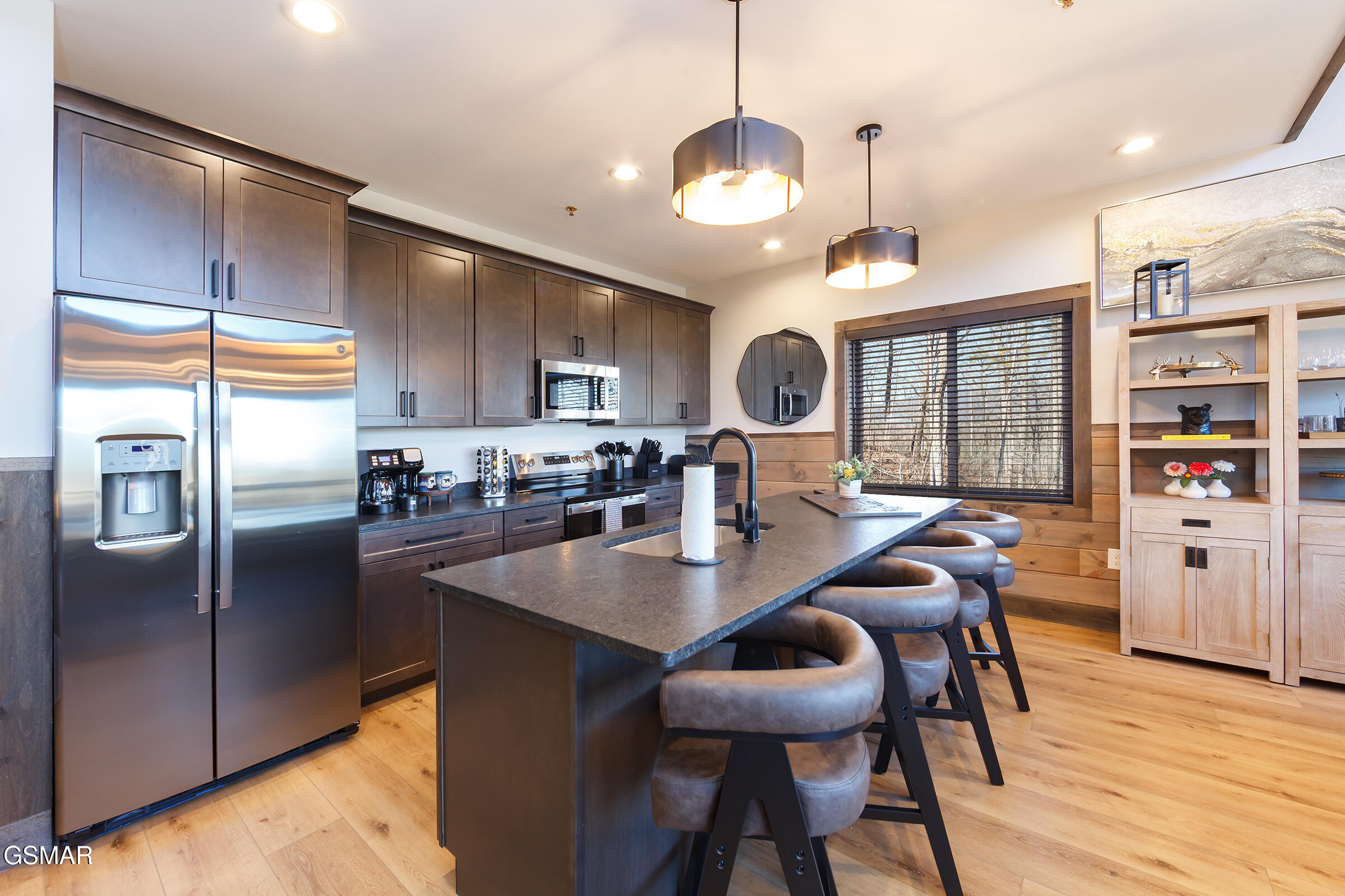 2317 Grey Fox Run Sevierville TN 37862