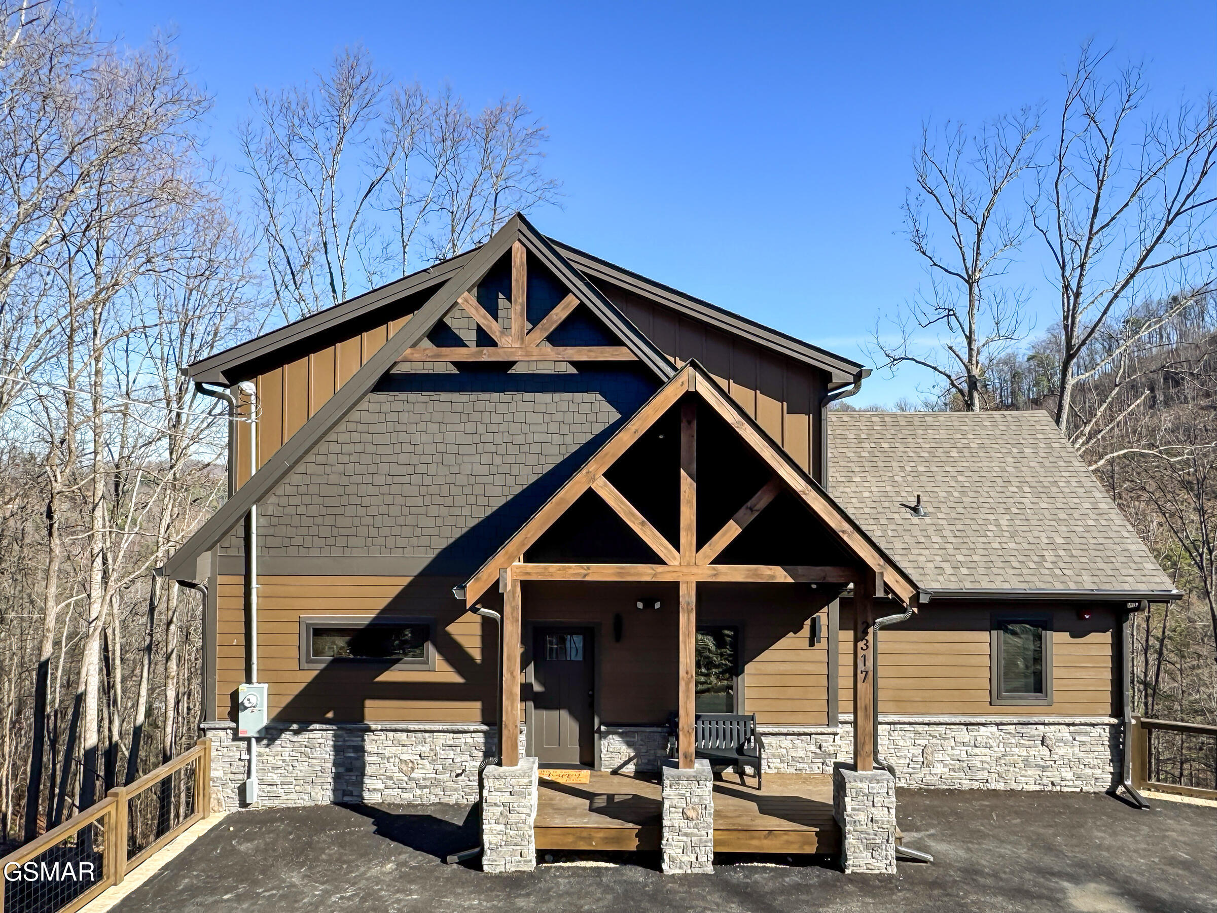 2317 Grey Fox Run Sevierville TN 37862