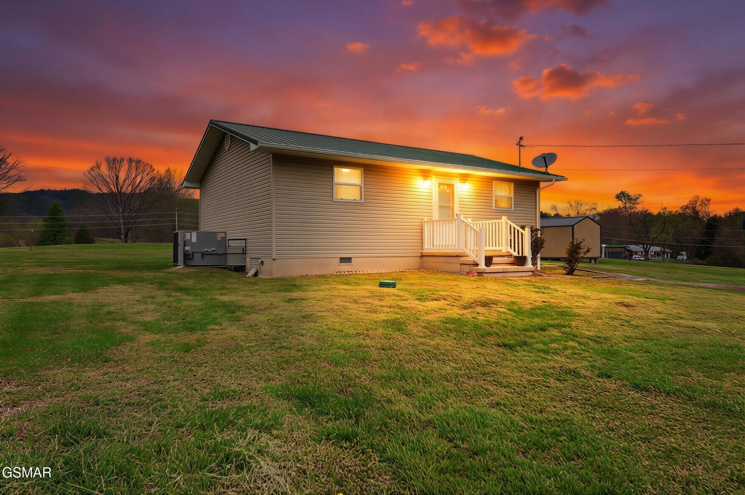 1926 Sail Way Newport TN 37821