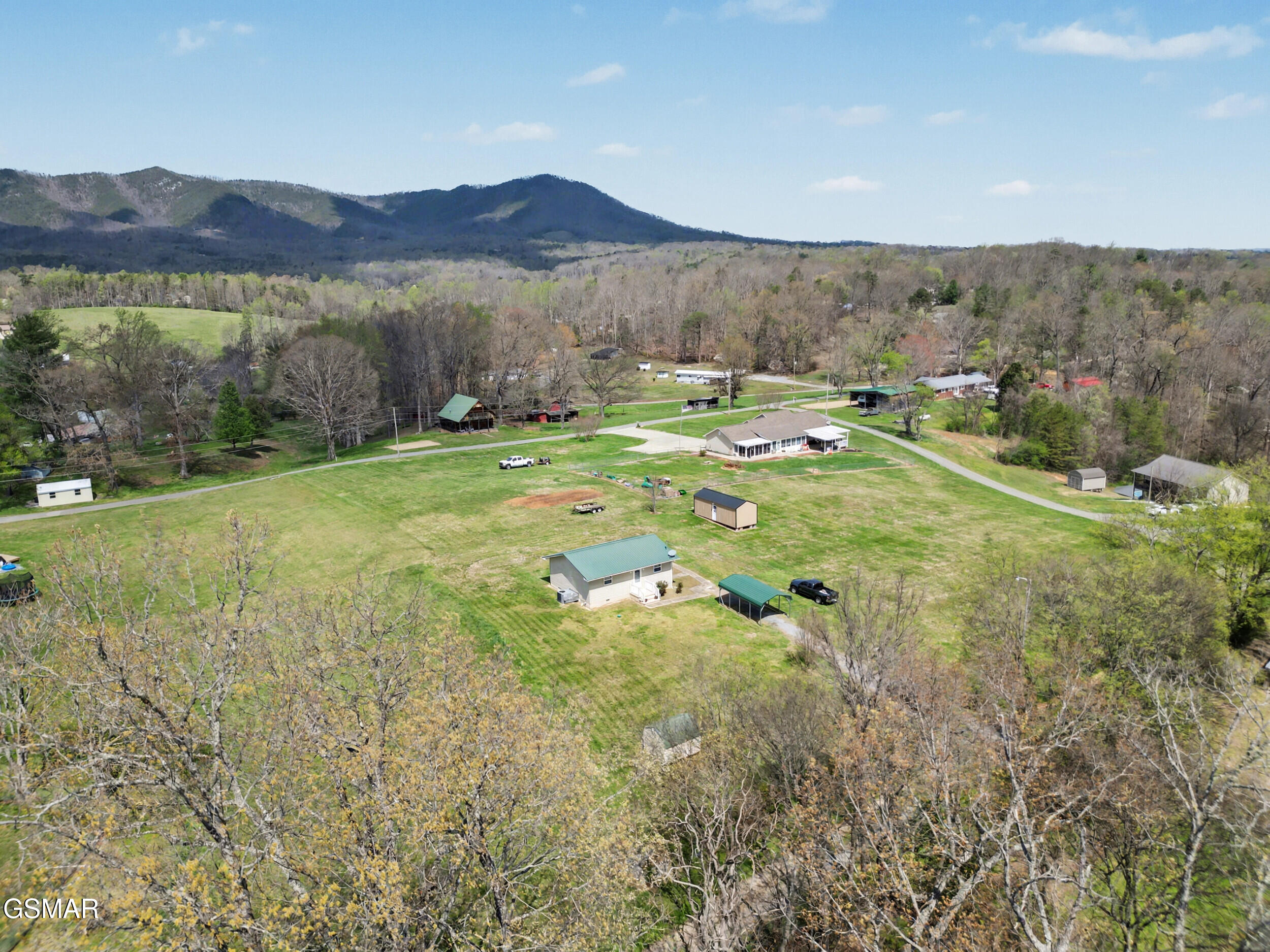 1926 Sail Way Newport TN 37821
