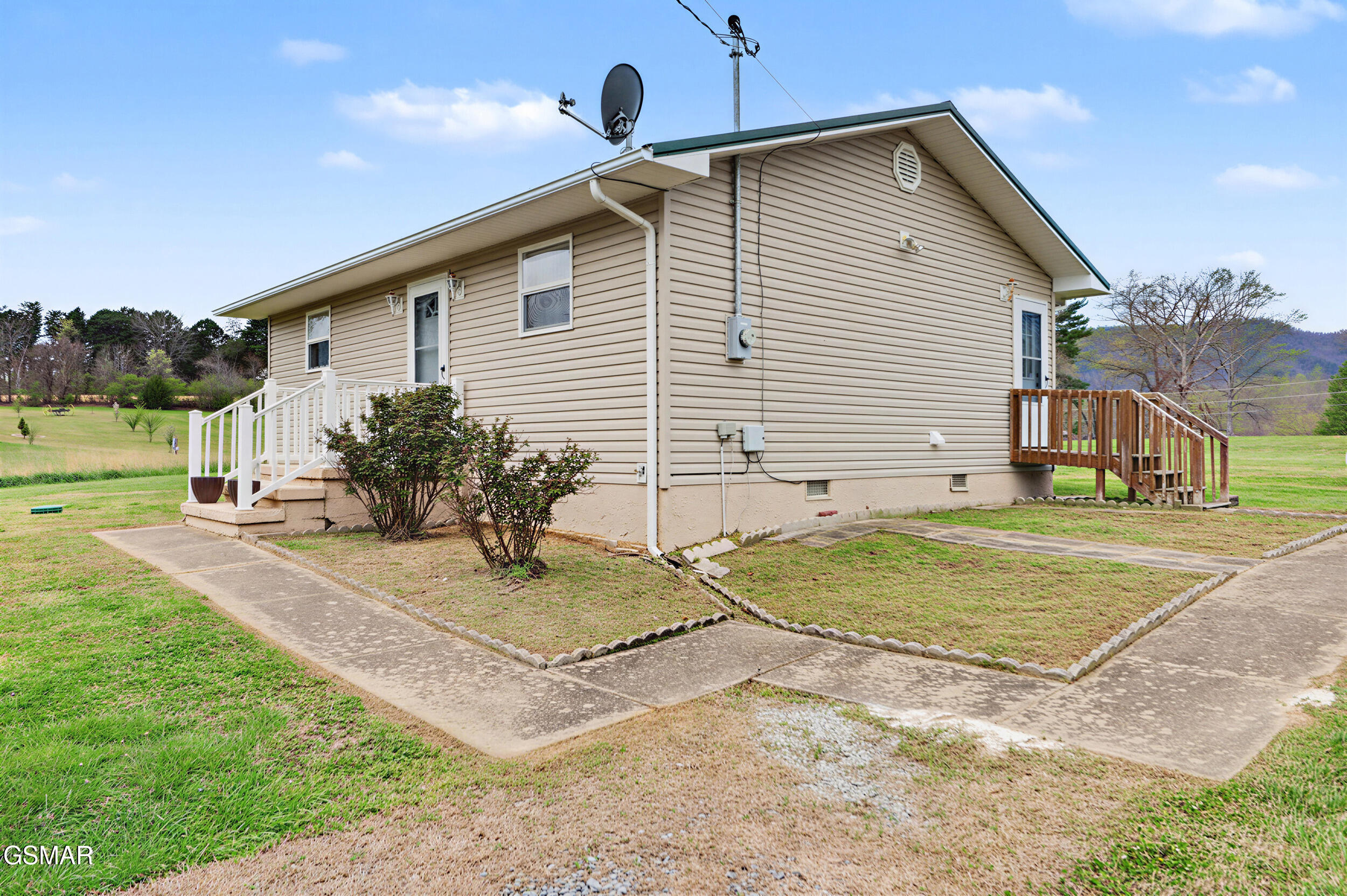1926 Sail Way Newport TN 37821