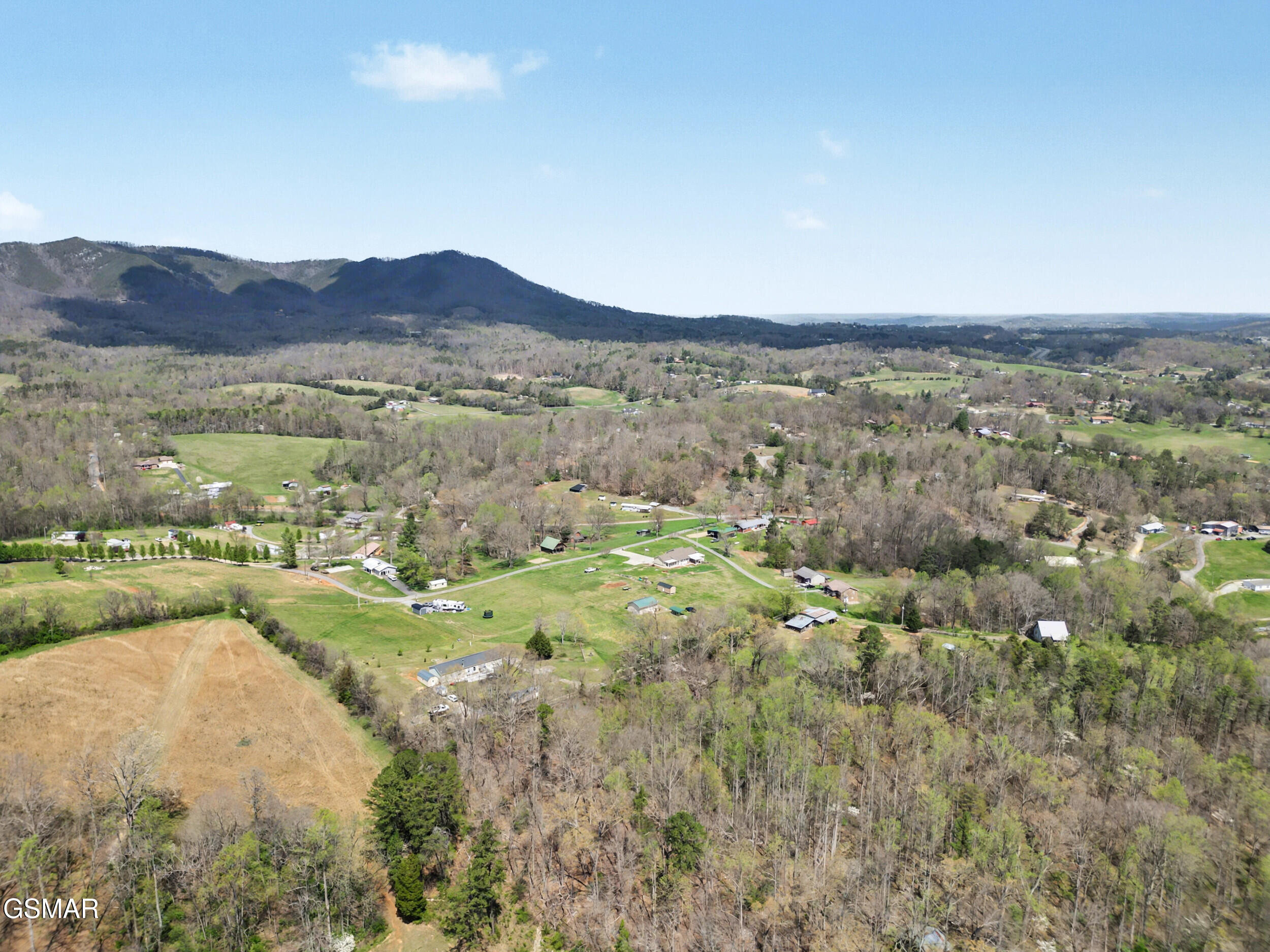1926 Sail Way Newport TN 37821
