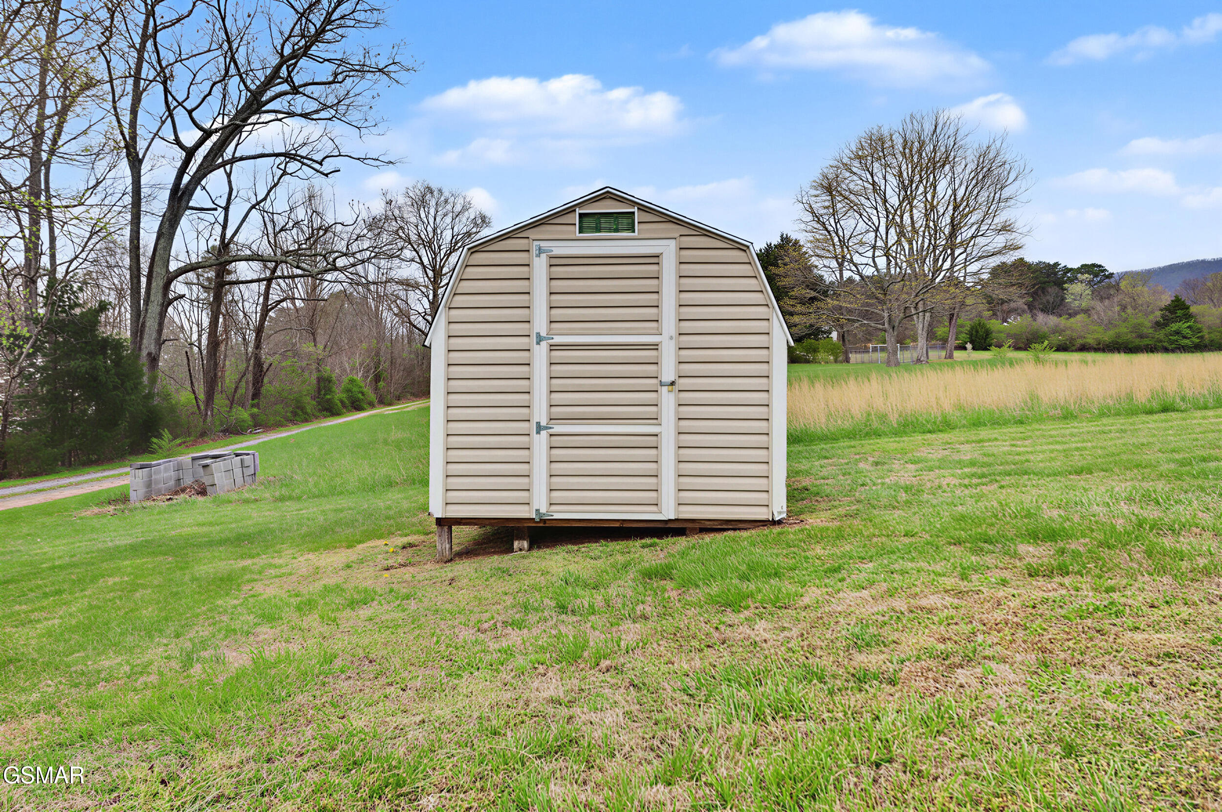 1926 Sail Way Newport TN 37821
