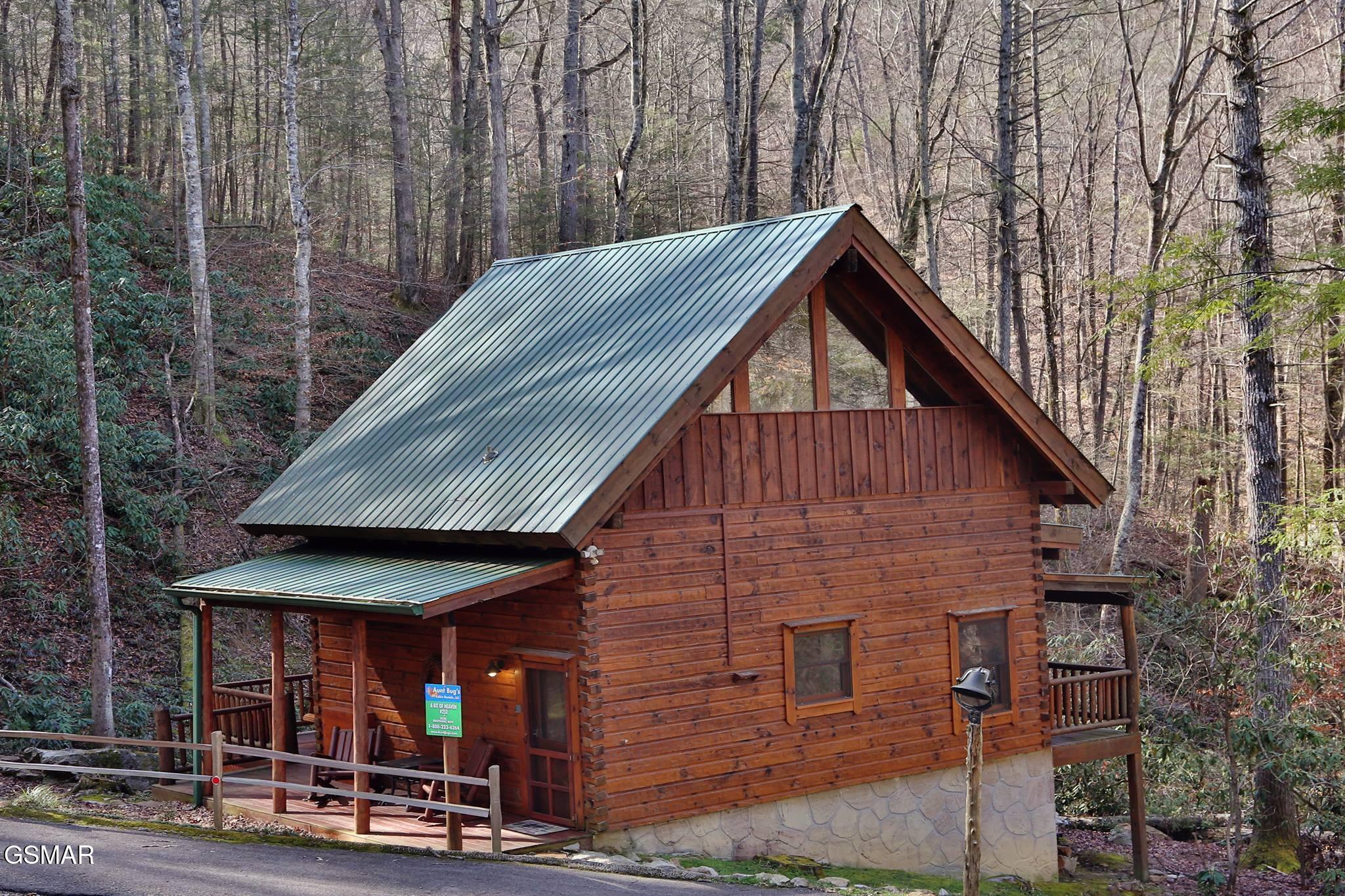 3030 Brothers Way Sevierville TN 37876