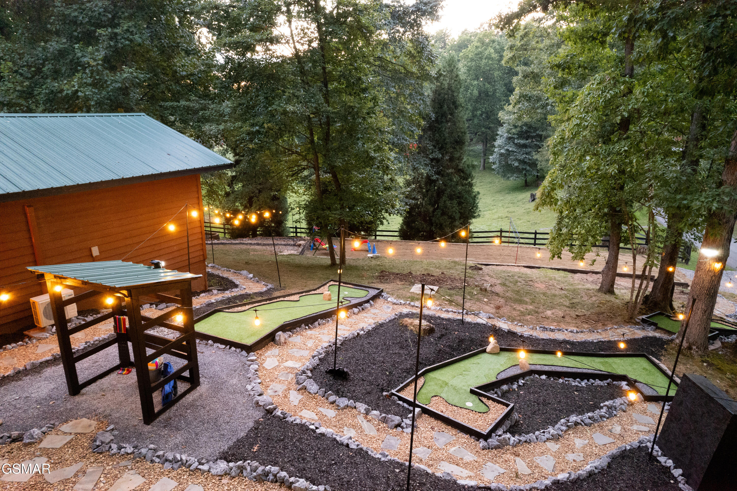 4108 Fox Hunters Lane Sevierville TN 37876