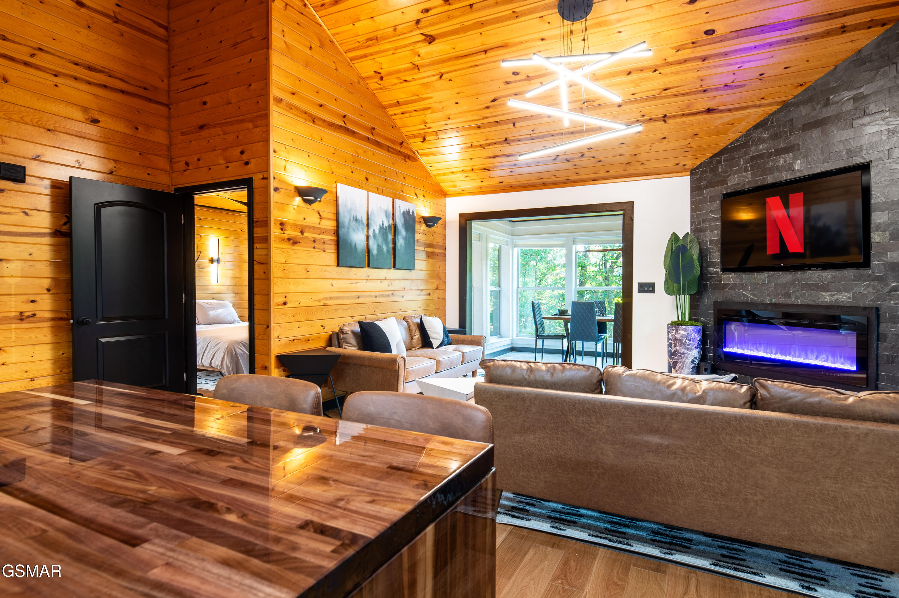 4108 Fox Hunters Lane Sevierville TN 37876