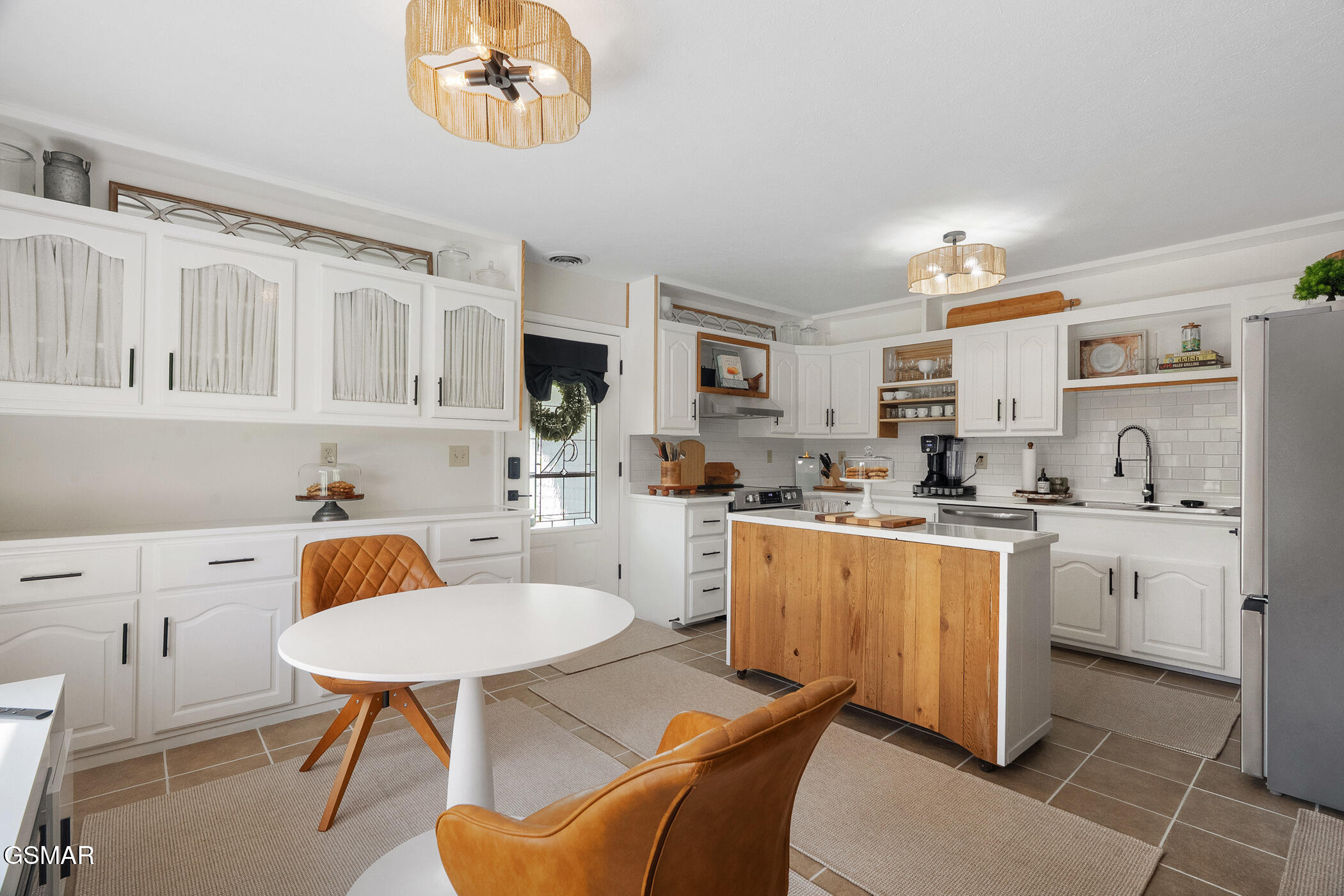 1945 Valley Woods Drive Sevierville TN 37862