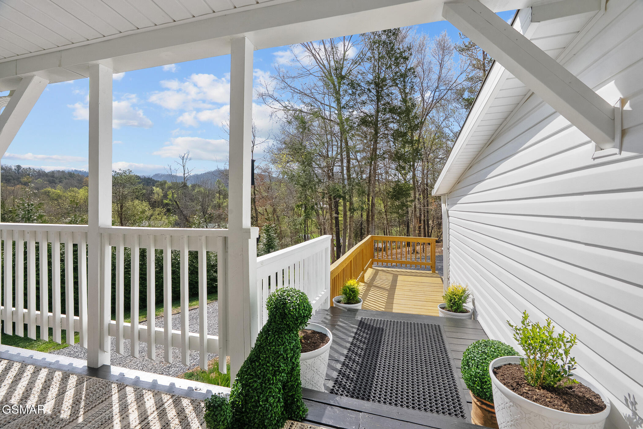 1945 Valley Woods Drive Sevierville TN 37862