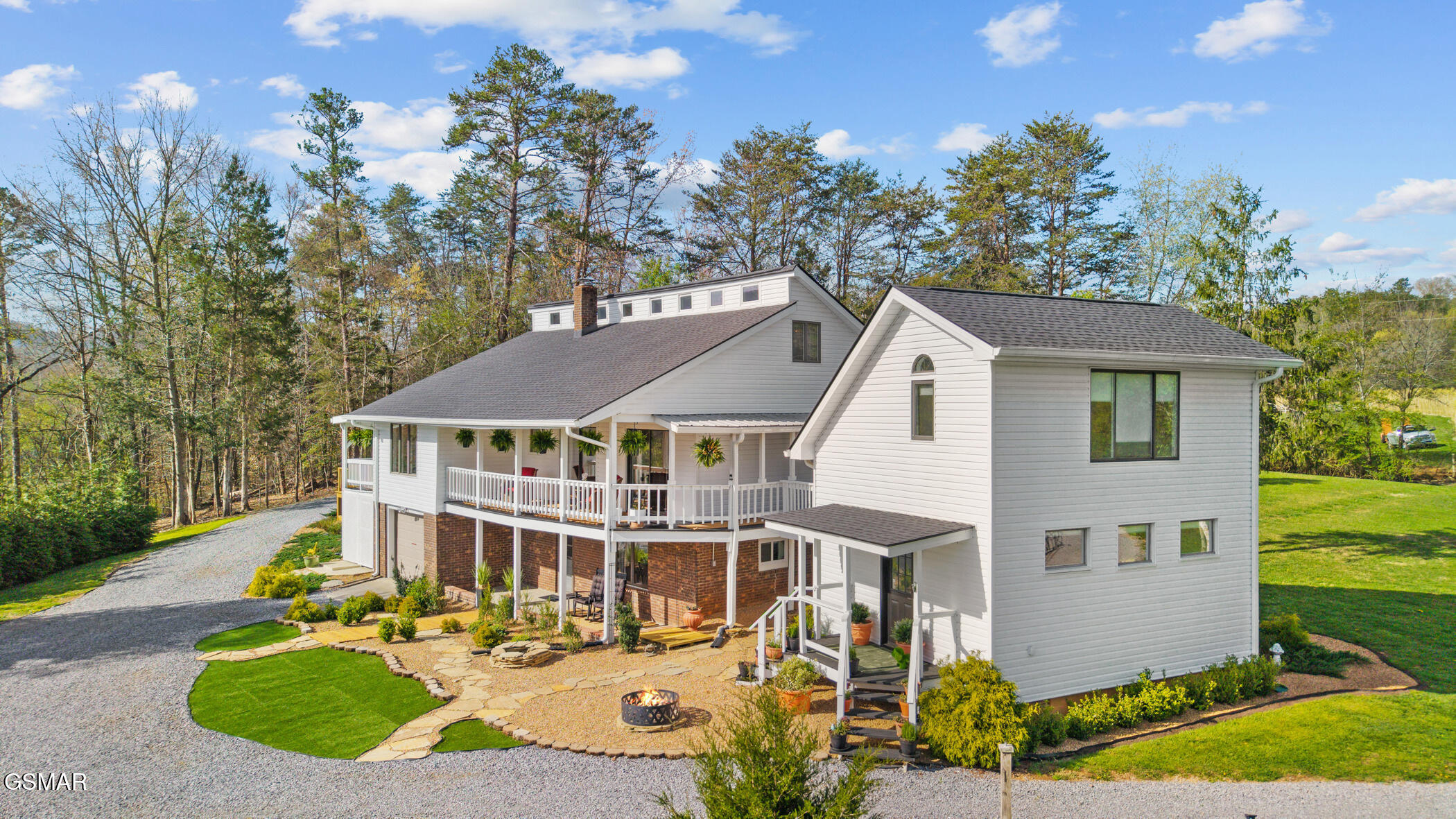 1945 Valley Woods Drive Sevierville TN 37862