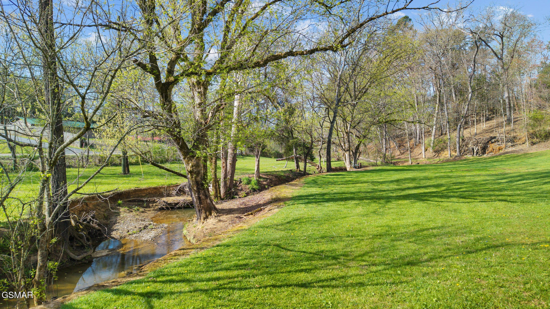 1945 Valley Woods Drive Sevierville TN 37862