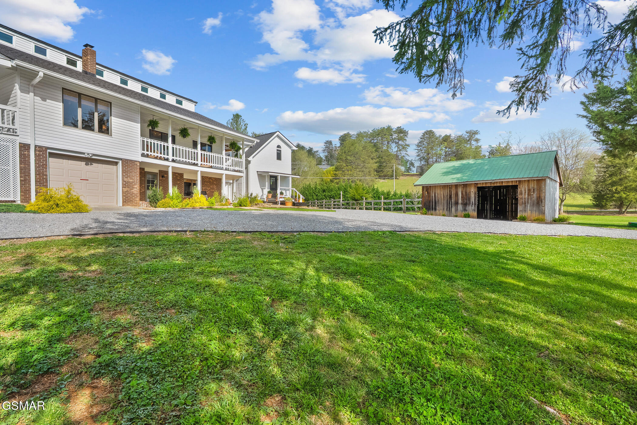 1945 Valley Woods Drive Sevierville TN 37862
