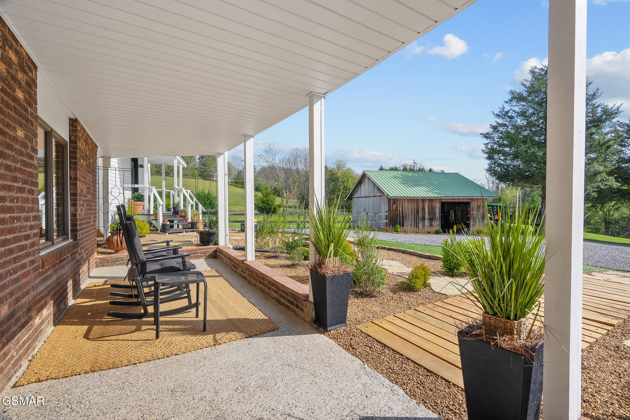 1945 Valley Woods Drive Sevierville TN 37862